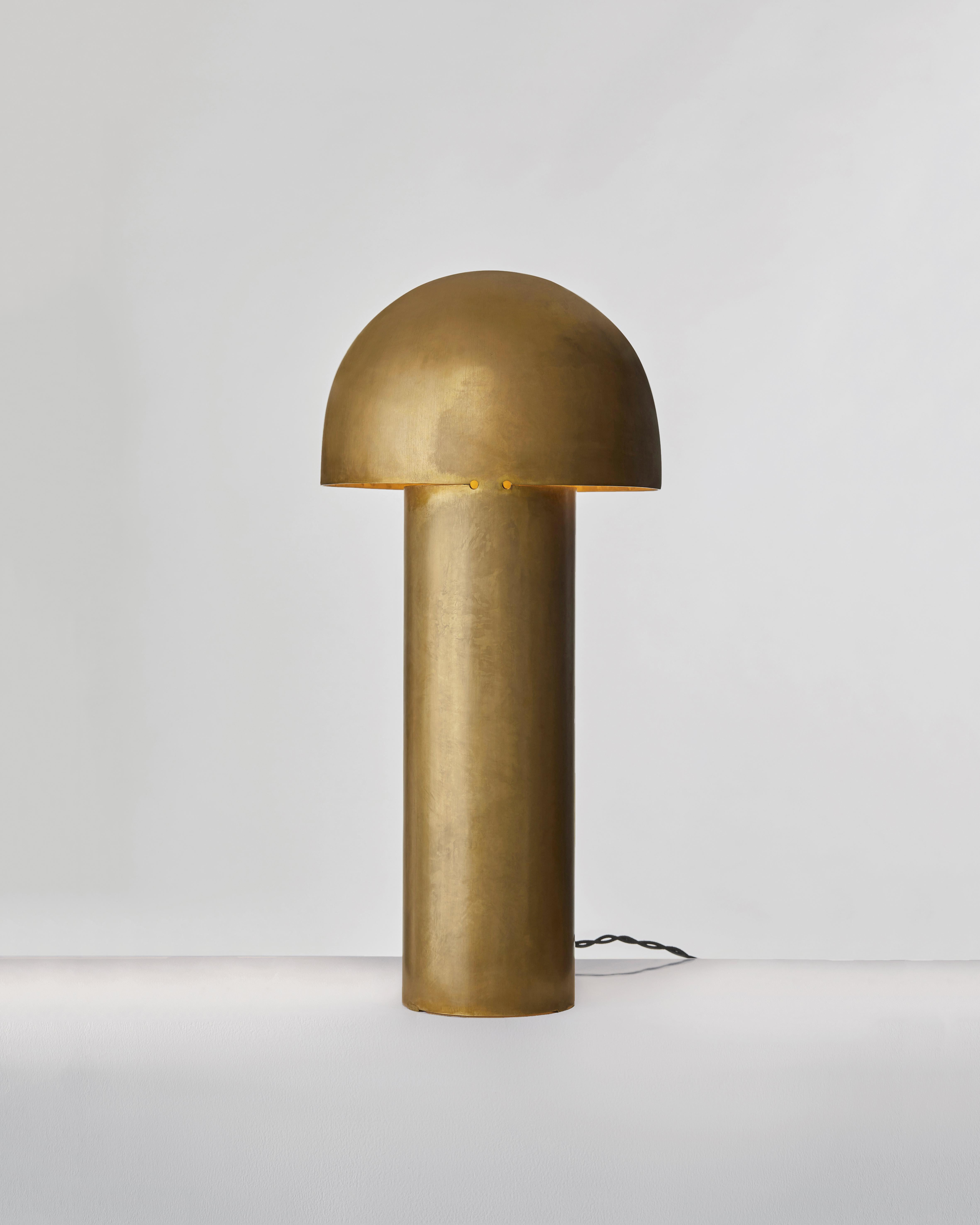 Indian Large Monolith Brass Sculpted Table Lamp by Paul Matter For Sale