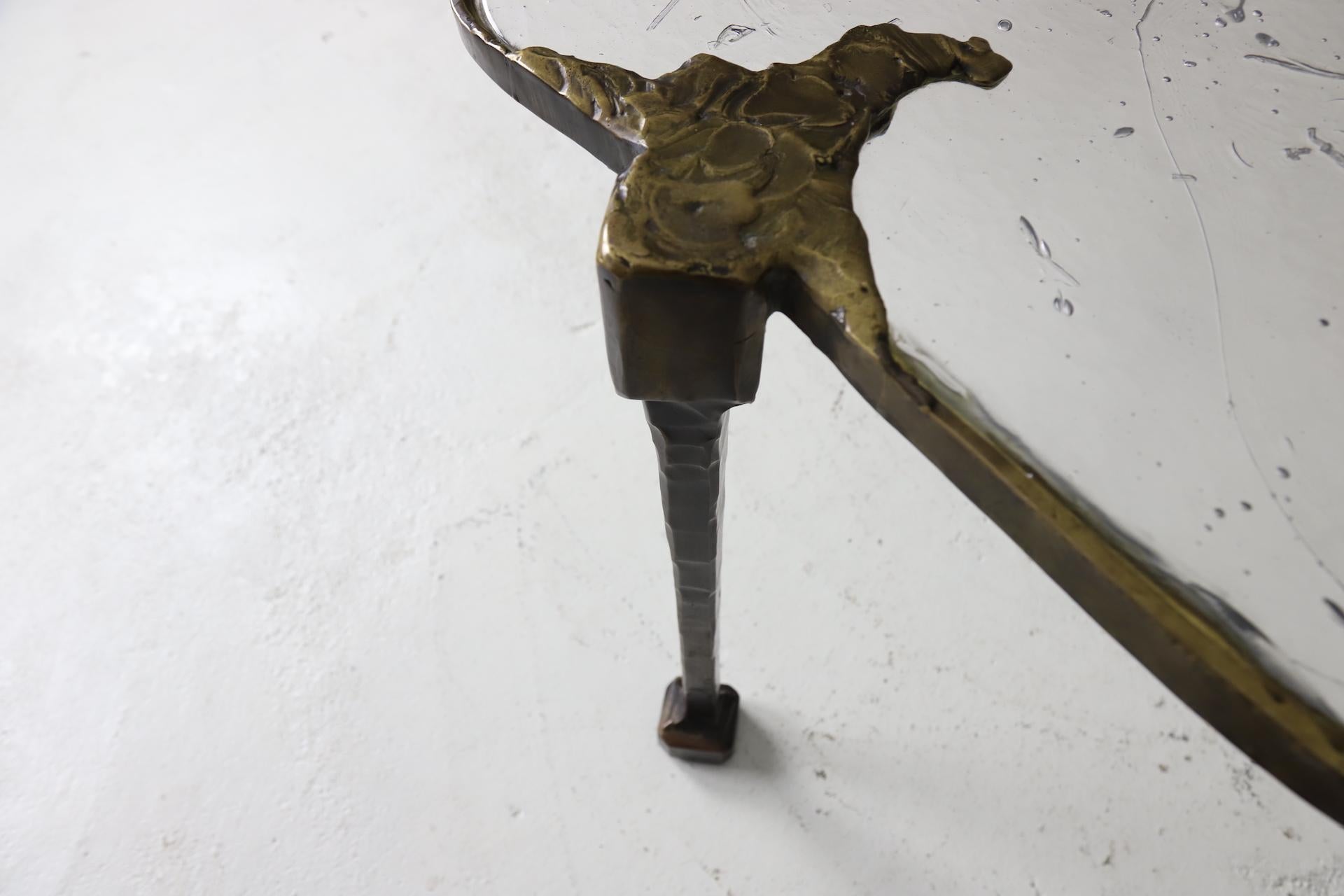 Großer monumentaler Couchtisch aus geschmiedeter Bronze von Lothar Klute, 1986 (Moderne der Mitte des Jahrhunderts) im Angebot