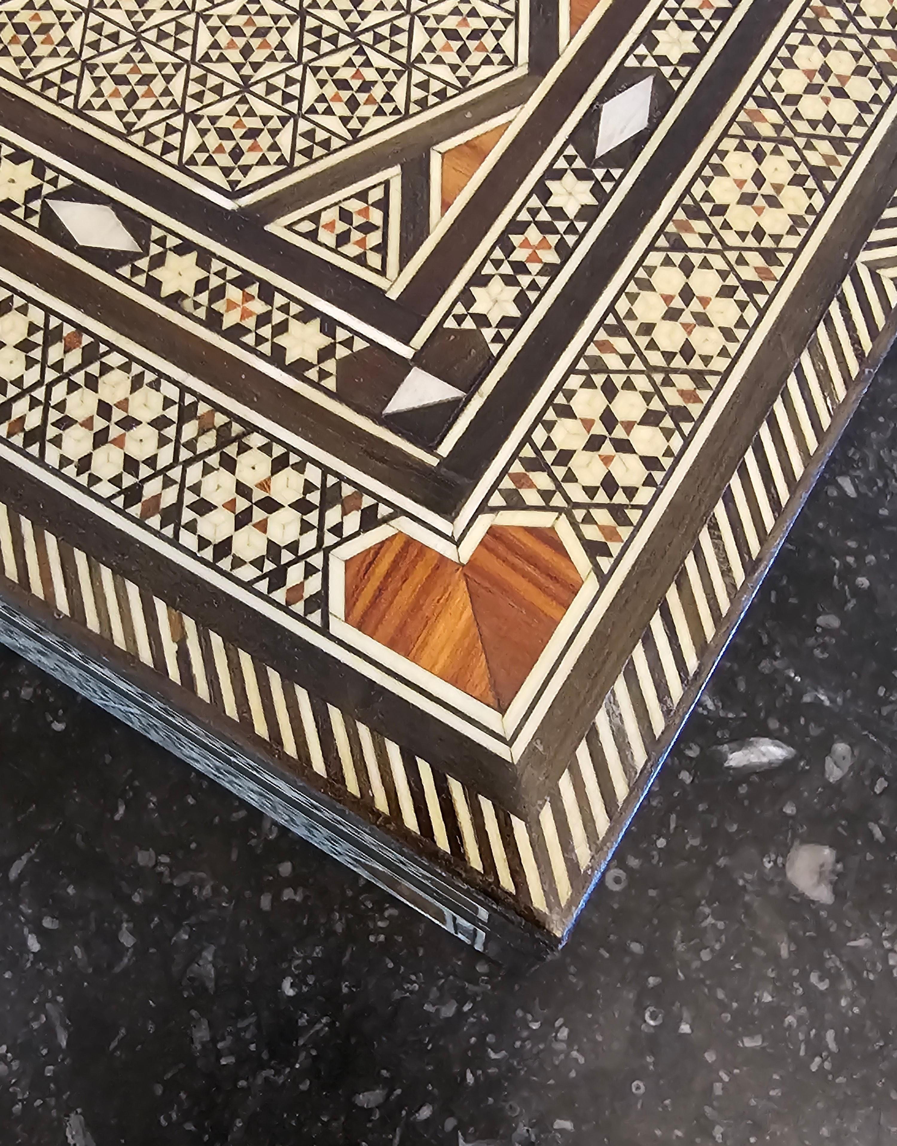 Large Moorish Arabesque Inlaid Table Box  For Sale 1