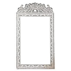 Großer Wandspiegel mit Knochenintarsien im maurischen Stil