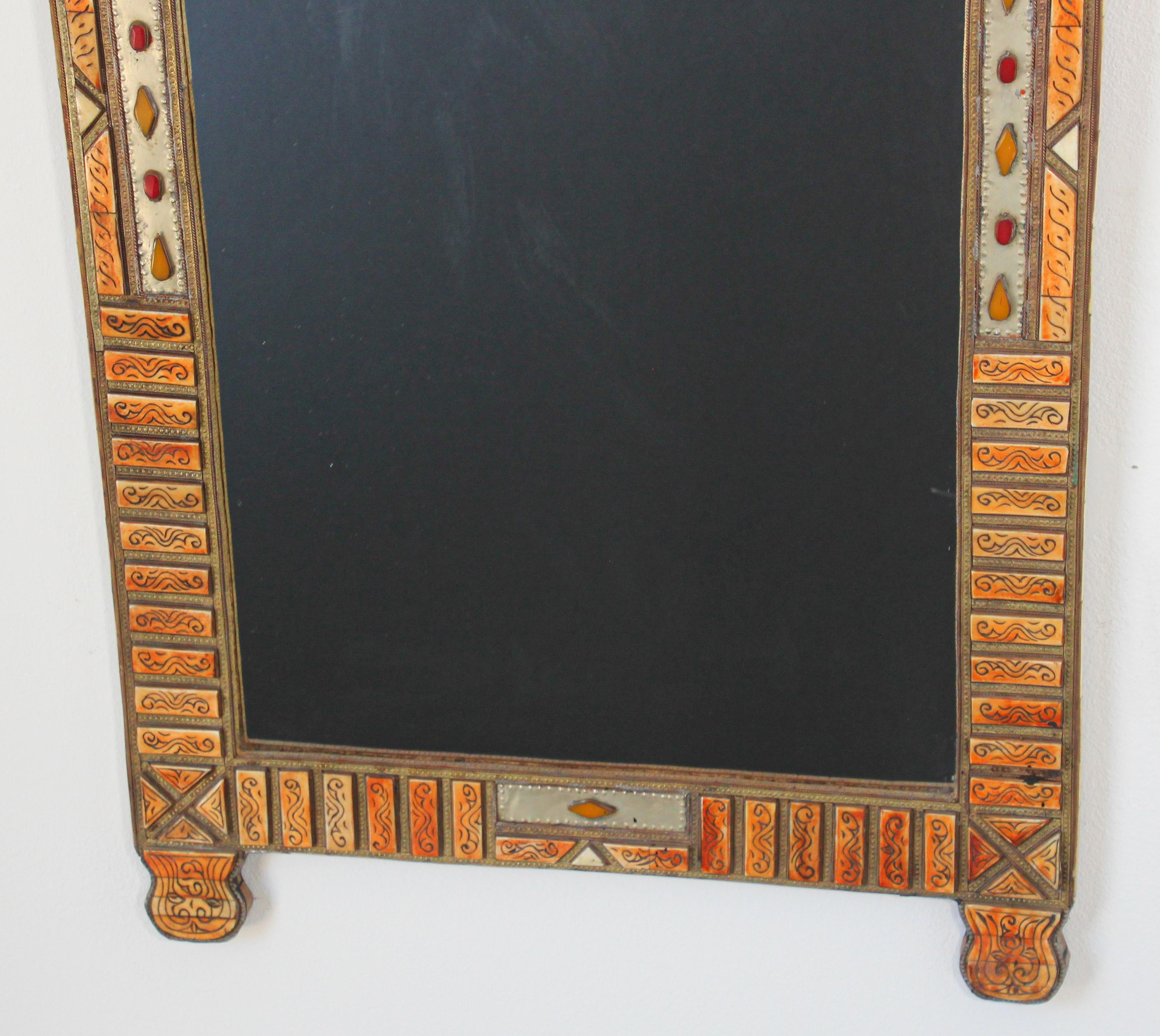 Large Moroccan Arched Moorish Mirror Inlaid For Sale 1