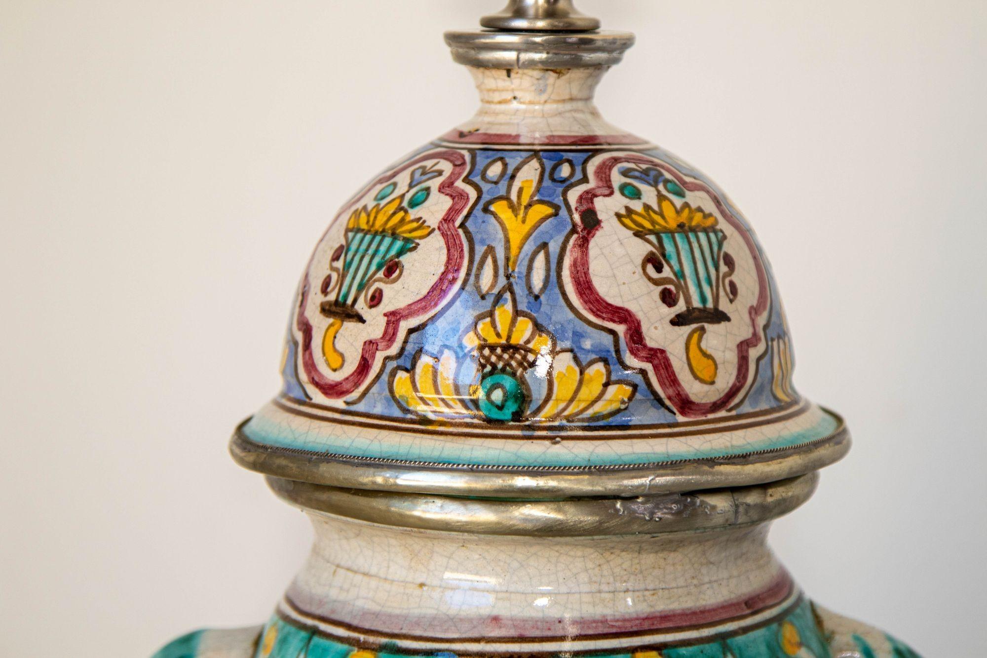 Moroccan Moorish Ceramic Table Lamp with Spanish Granada Design In Good Condition For Sale In North Hollywood, CA