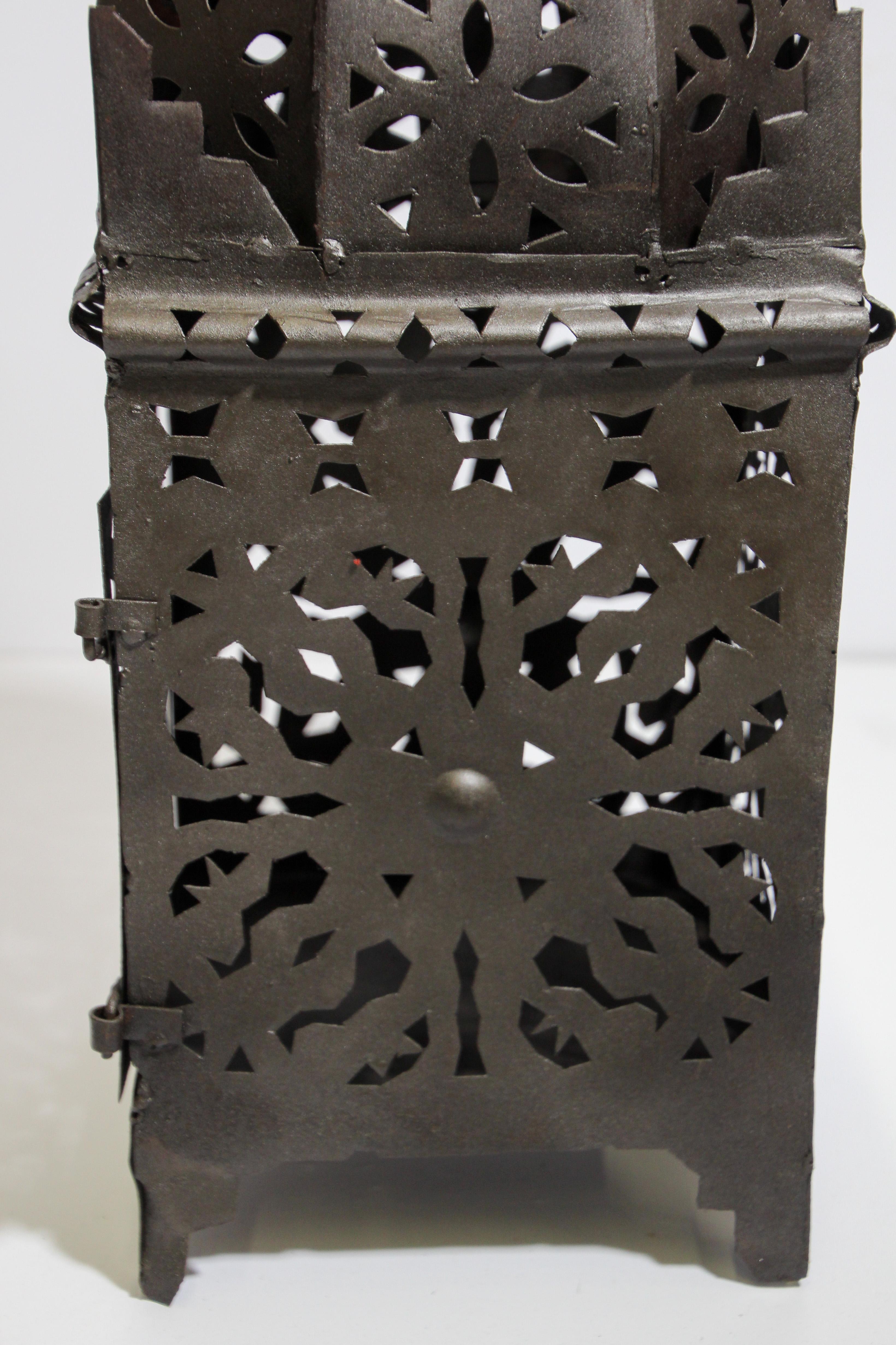 Large Moroccan Hurricane Metal Candle Kasbah Lantern In Good Condition In North Hollywood, CA
