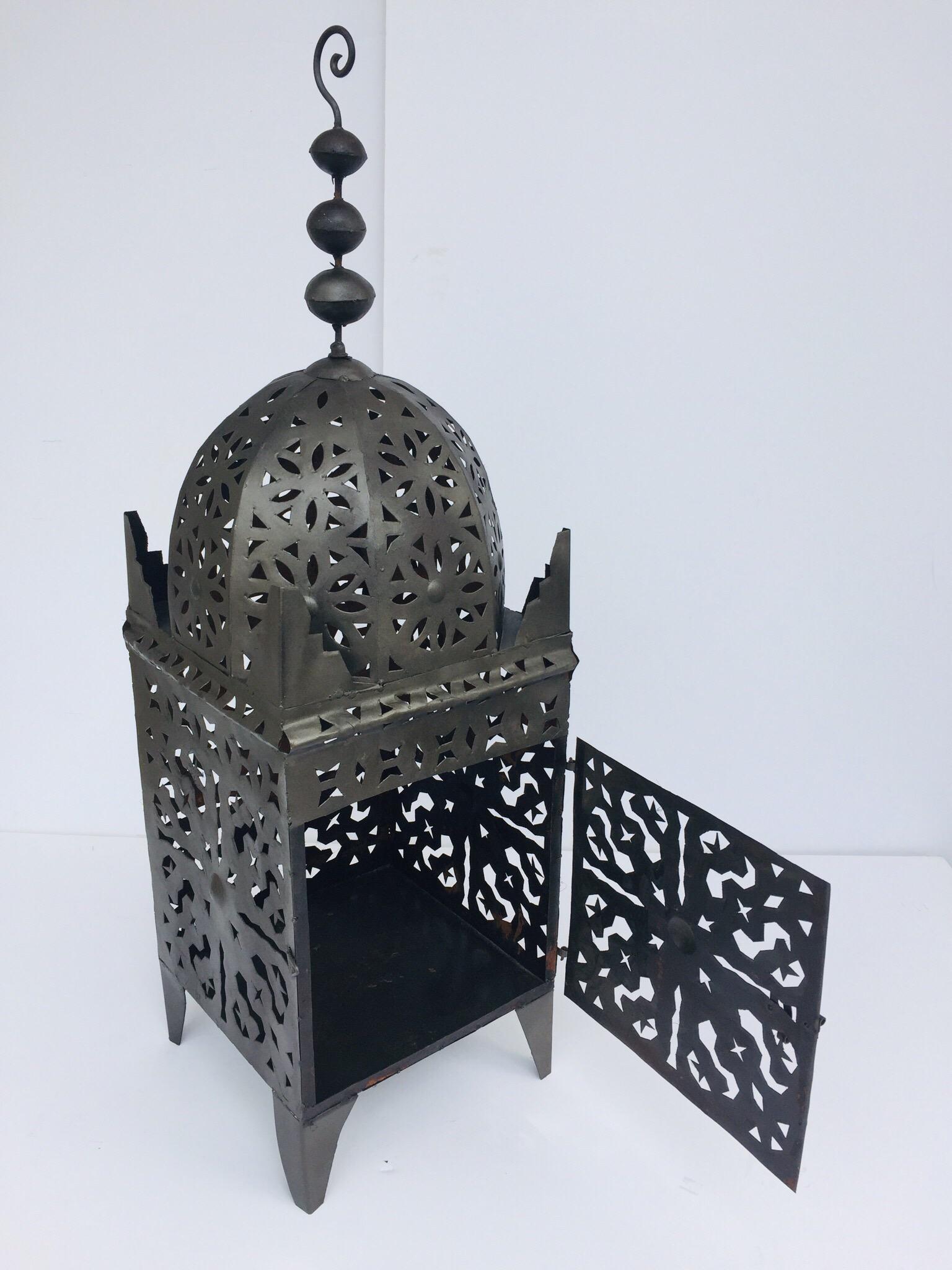 Outdoor Moroccan Hurricane Metal Candle Lantern 3