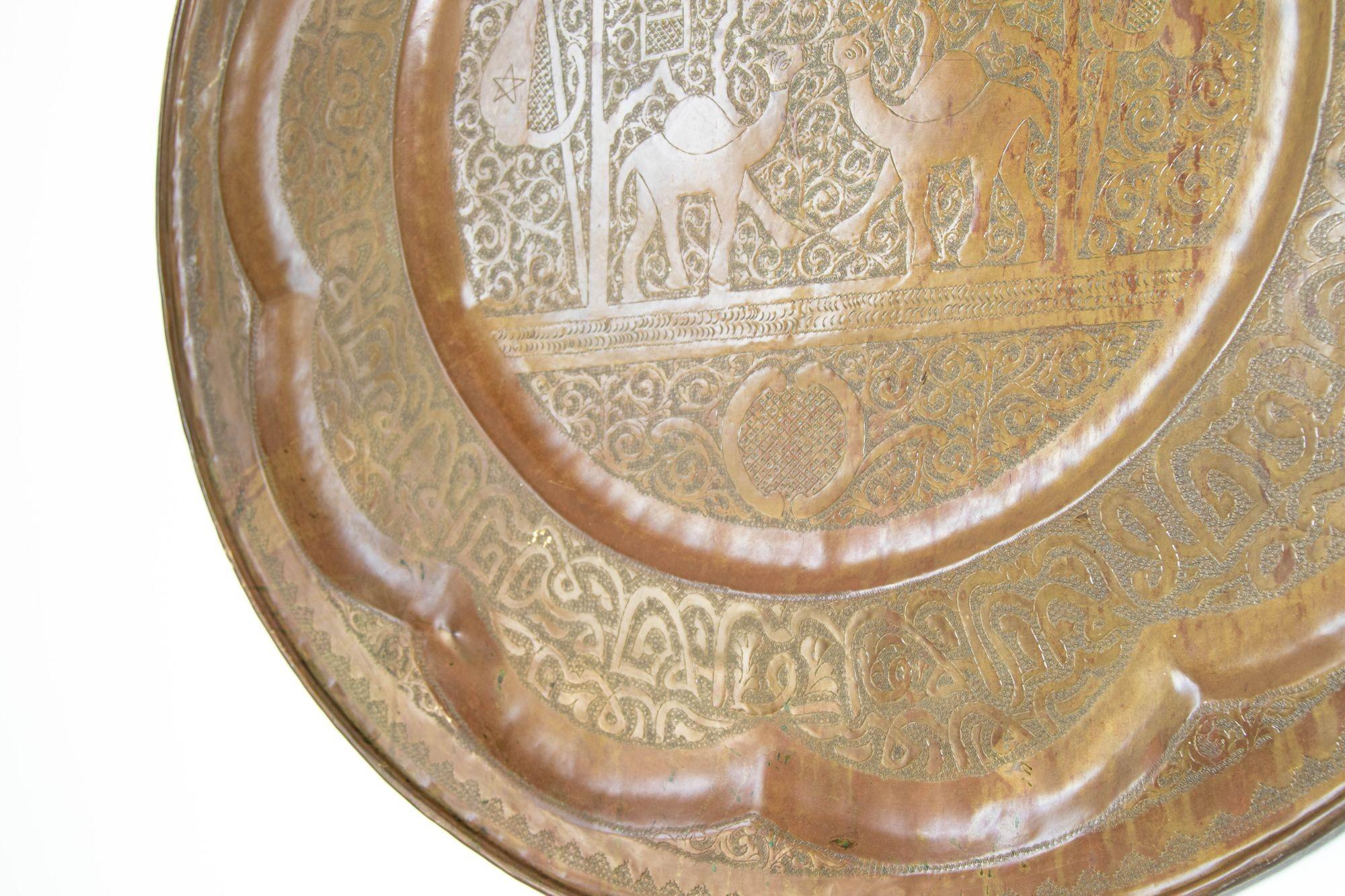 Large Moroccan Round Brass Tray Wall Decor, circa 1950s For Sale 11