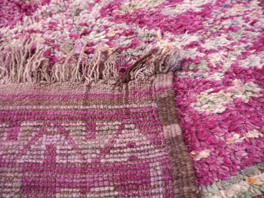 Großer großer marokkanischer Vintage-Teppich im abstrakten Design aus Berber in Lila, Grau und Teal, Nordafrika im Angebot 3