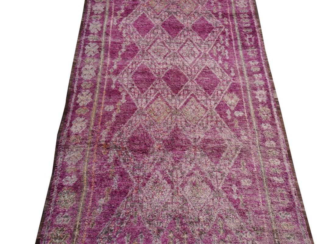 Großer großer marokkanischer Vintage-Teppich im abstrakten Design aus Berber in Lila, Grau und Teal, Nordafrika (Handgeknüpft) im Angebot