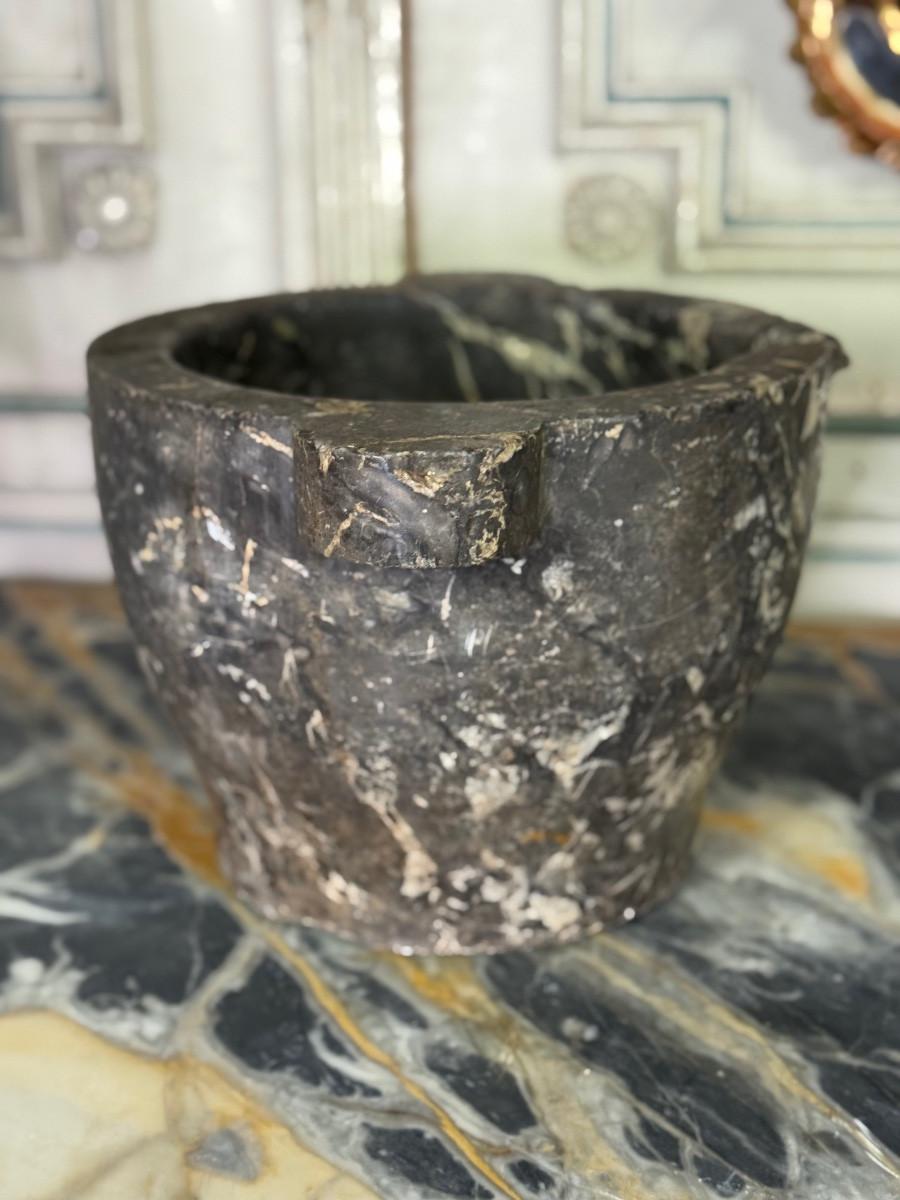French Large mortar in Saint Anne grey marble, 19th century For Sale