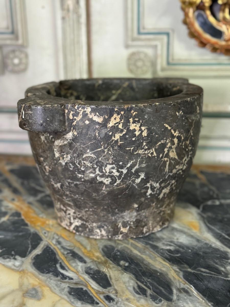 19th Century Large mortar in Saint Anne grey marble, 19th century For Sale