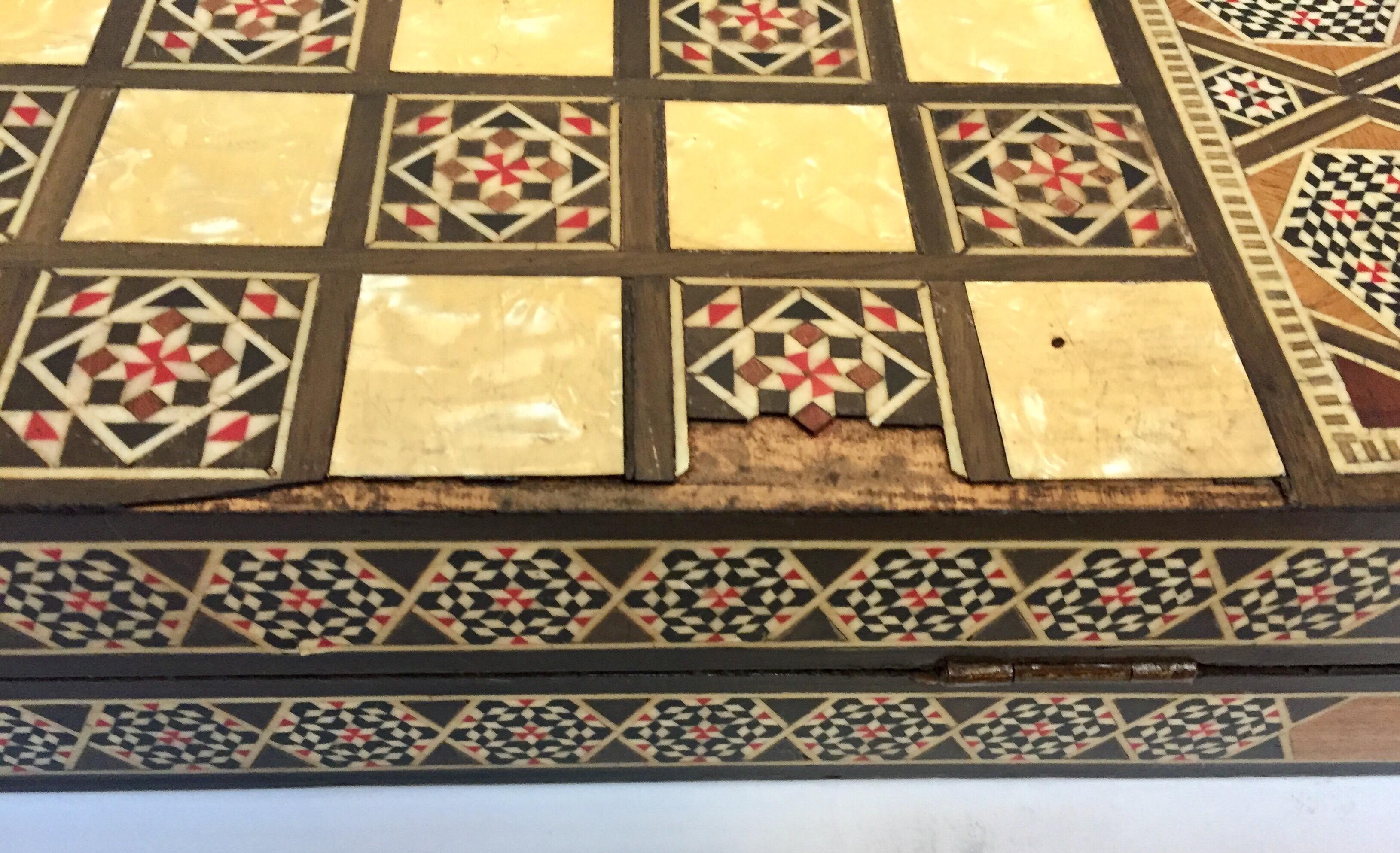 Large Mosaic Syrian Backgammon and Chess Wooden Inlaid Marquetry Box Game 6