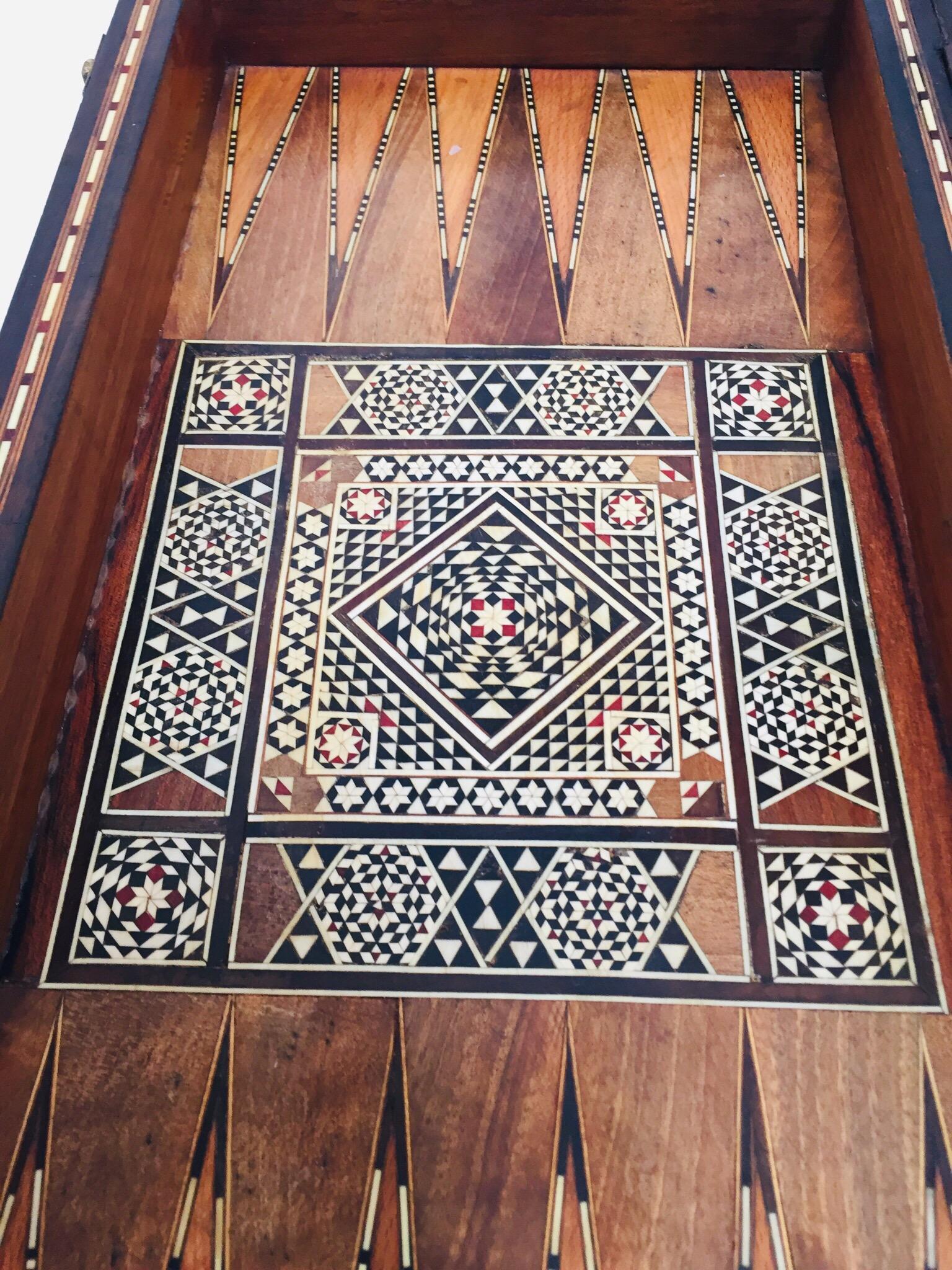 Large Mosaic Syrian Backgammon and Chess Wooden Inlaid Marquetry Box Game 6