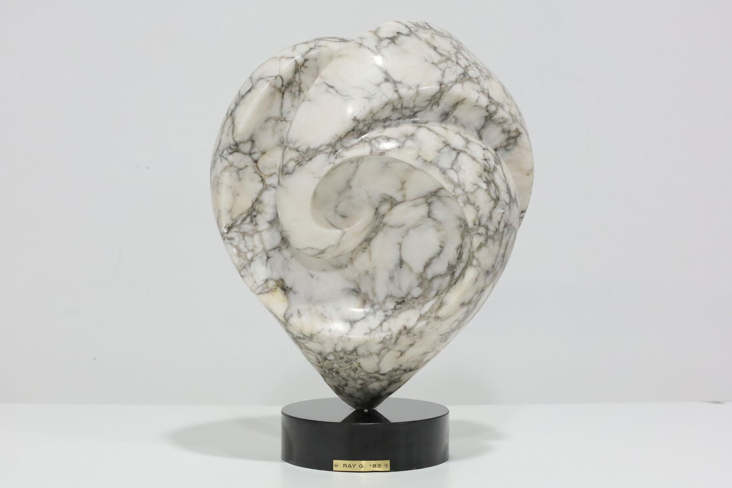 20th Century Large Mounted Abstract Black and White Marble Sculpture Signed Ray G. 1983 For Sale