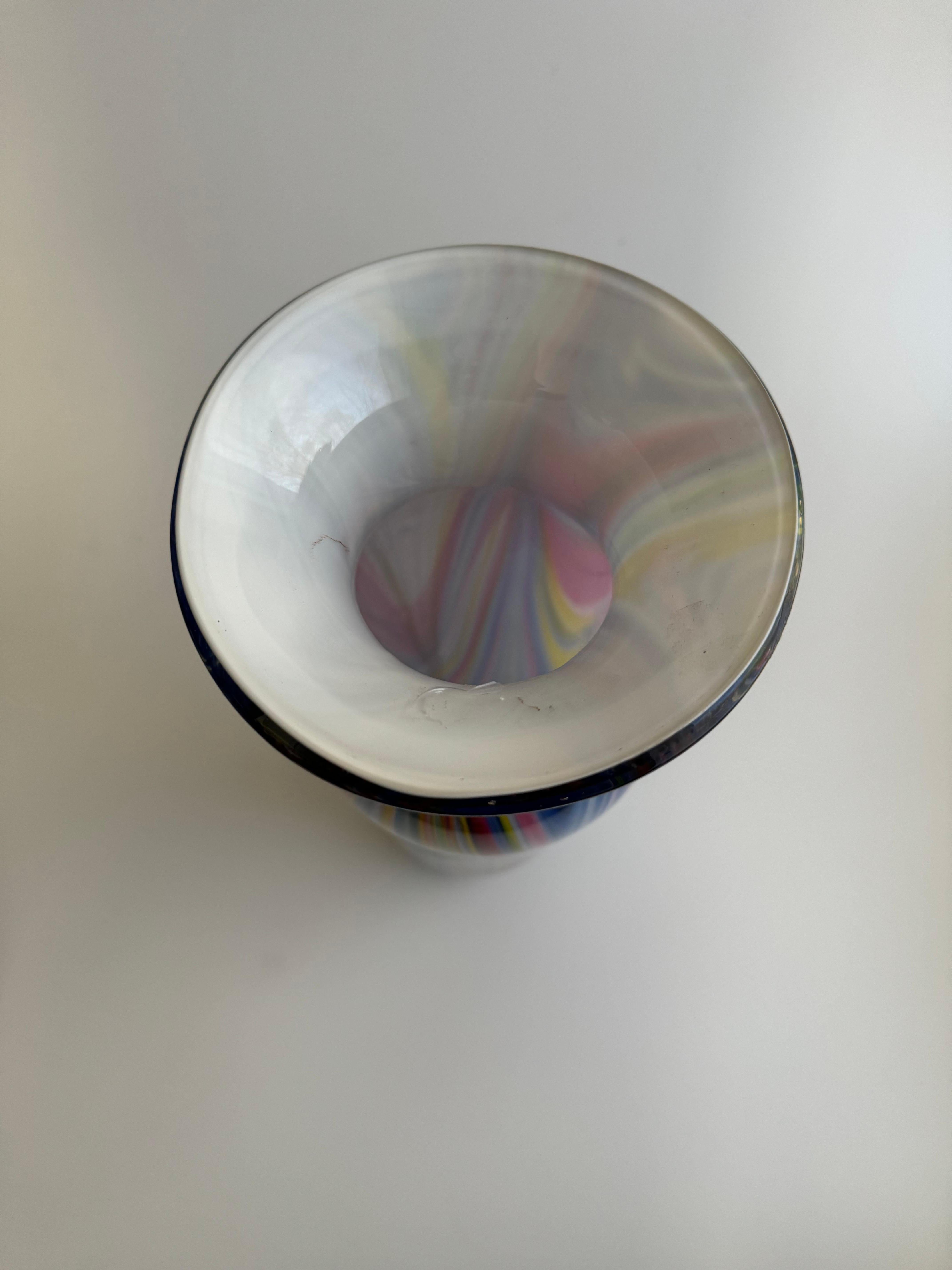 Grande vaso rosa multicolore in stile Murano in vendita 5