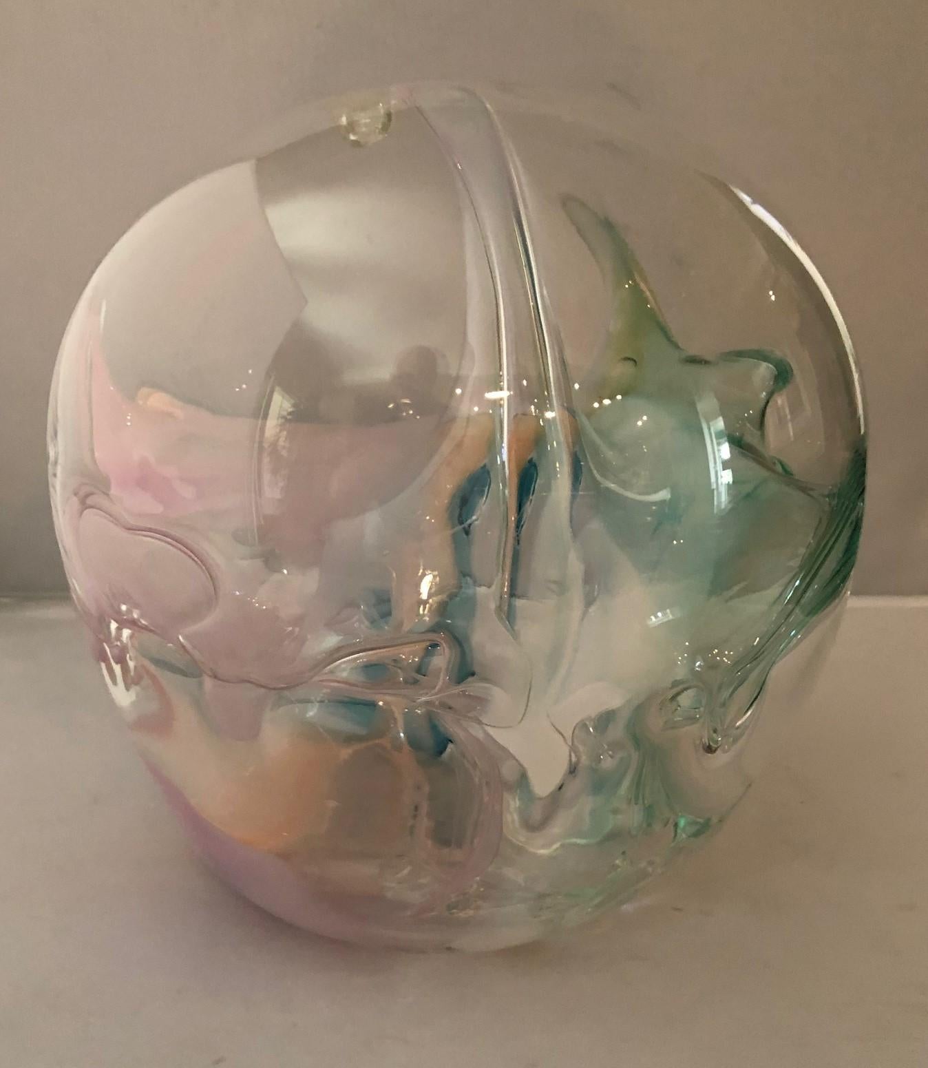 Organique Grande sculpture d'orbe en verre d'art multicolore de Peter Bramhall en vente