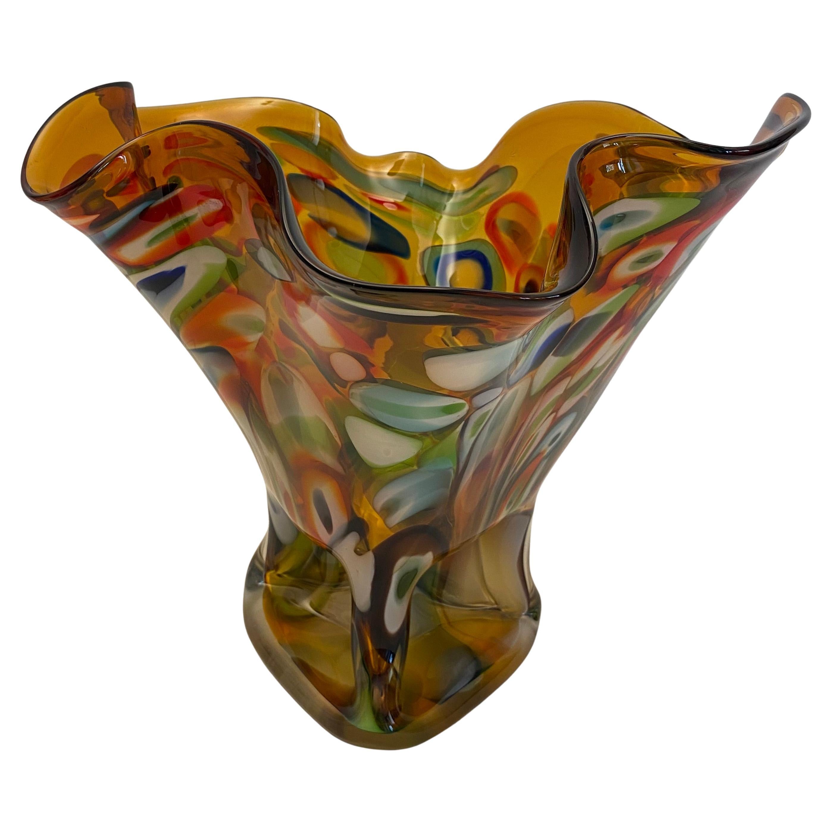 Large Multicolored Art Glass Vase, Handkerchief Design Glass Vase im Angebot
