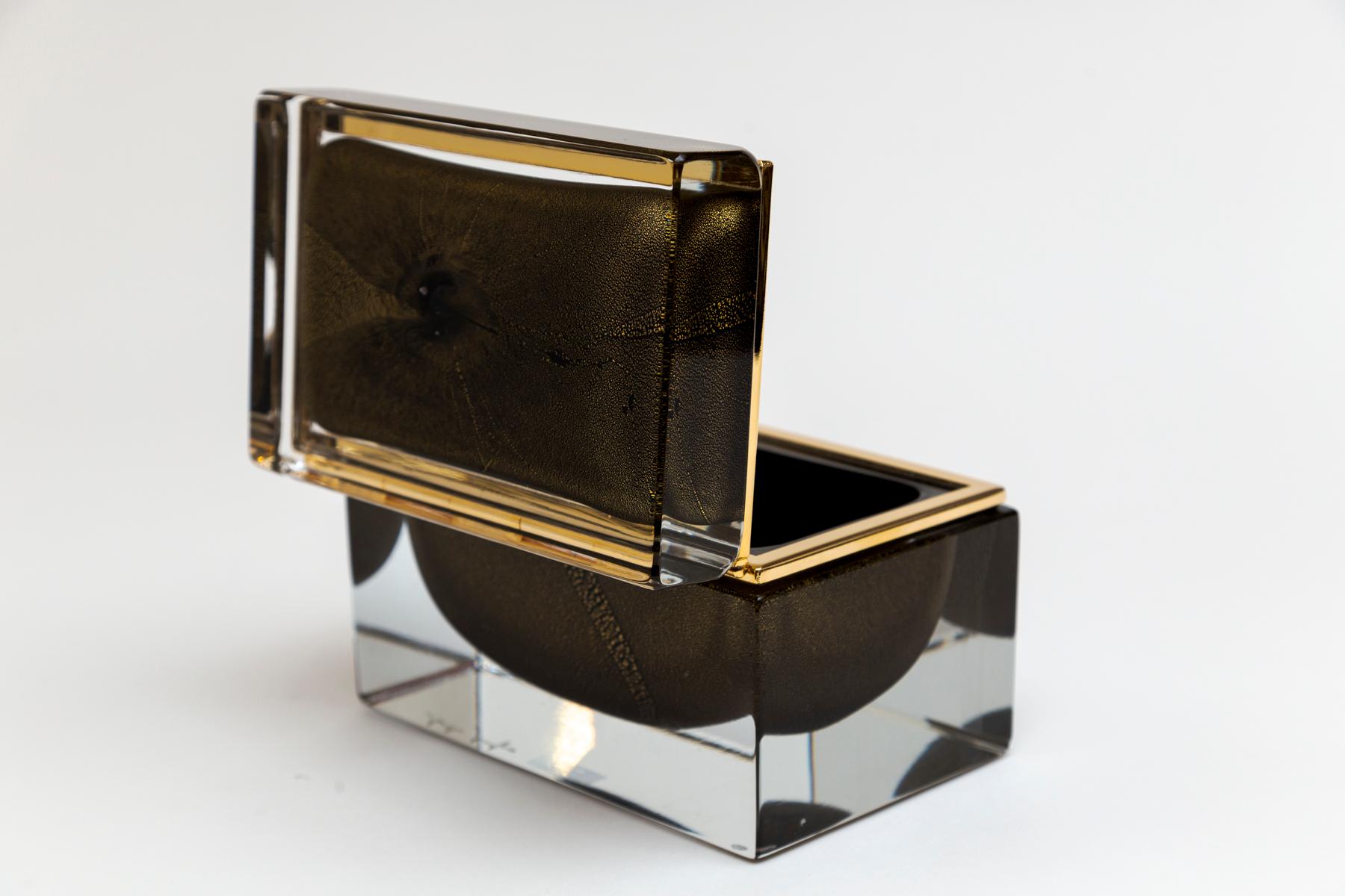 Scatola rettangolare grande in vetro di Murano con oro 24k e nero, Contemporary in vendita 2