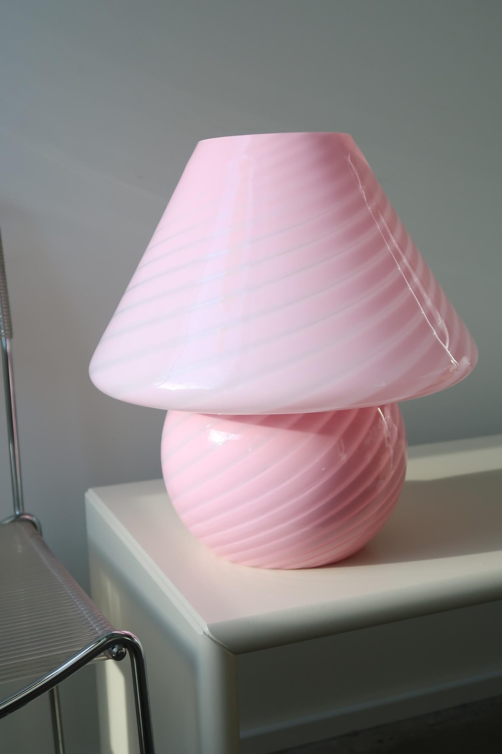 Mid-Century Modern Large Murano 70s Bubble Gum Pink Swirl Glass Mushroom Table Lamp