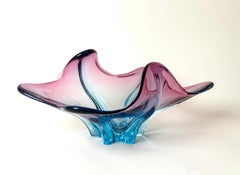 Grande ciotola da tavolo in vetro artistico di Murano, rosa e blu, Italia, anni ’60