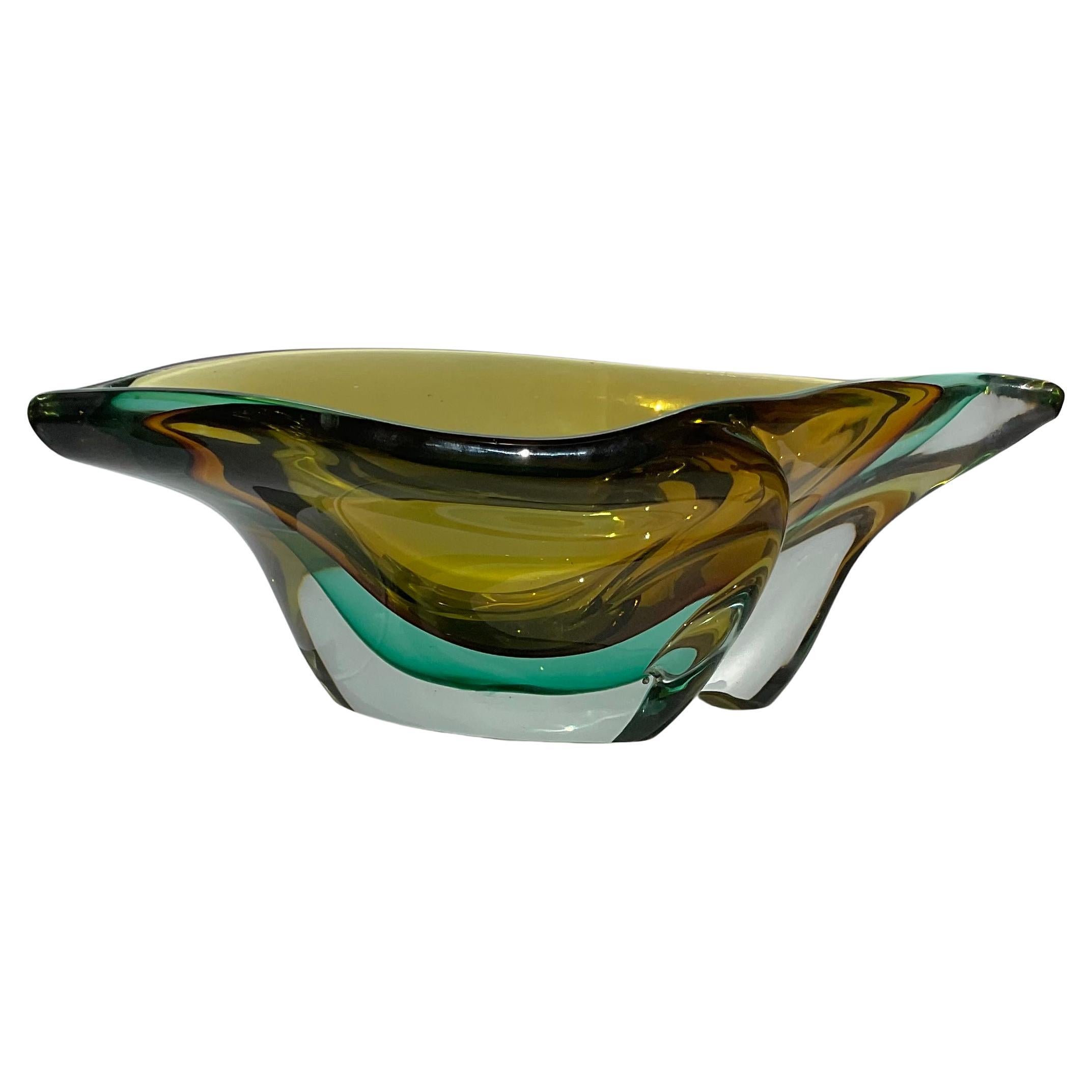 Large Murano Art Glass Sommerso Bowl attributed Flavio Poli Seguso Vetri D’Arte For Sale