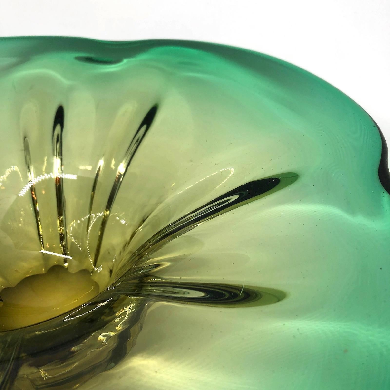 Italian Large Murano Art Glass Sommerso Bowl Catchall Green and Yellow Vintage, Italy For Sale
