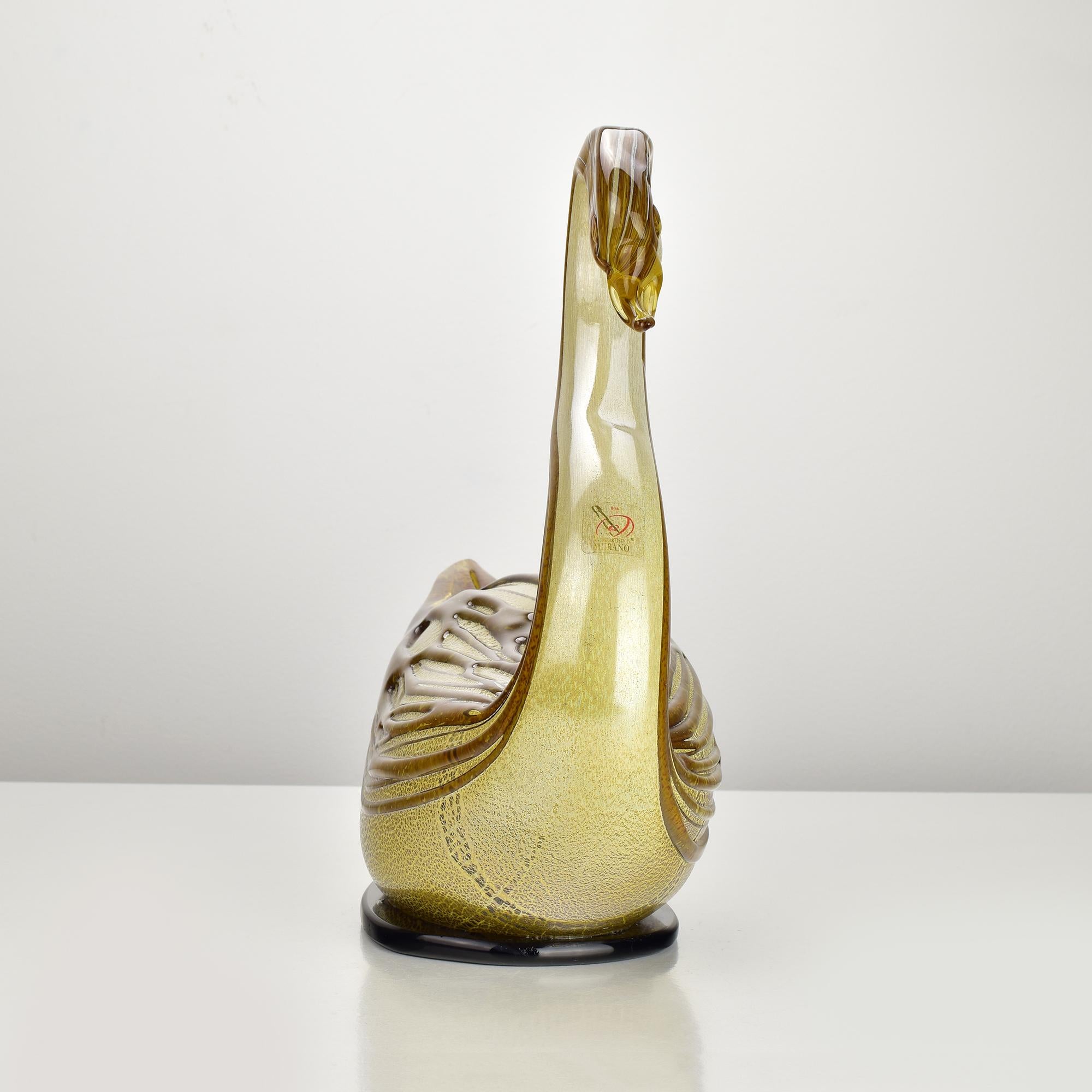 Großer Murano Kunstglas Schwan von Sergio Costantini, Gold Aventurin Skulptur (Moderne der Mitte des Jahrhunderts) im Angebot