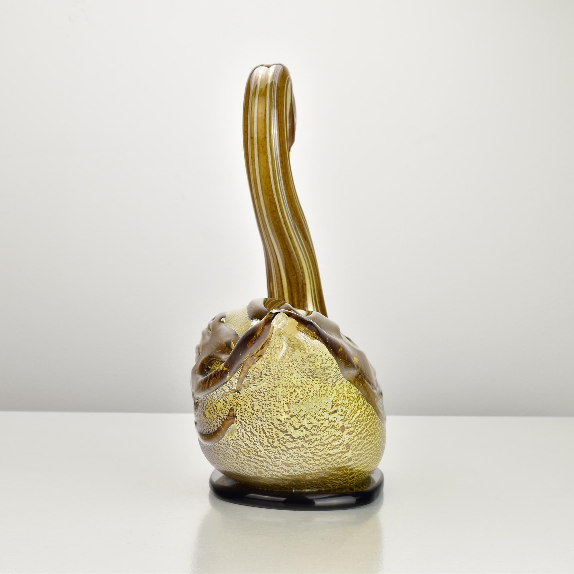 Großer Murano Kunstglas Schwan von Sergio Costantini, Gold Aventurin Skulptur (Handgefertigt) im Angebot