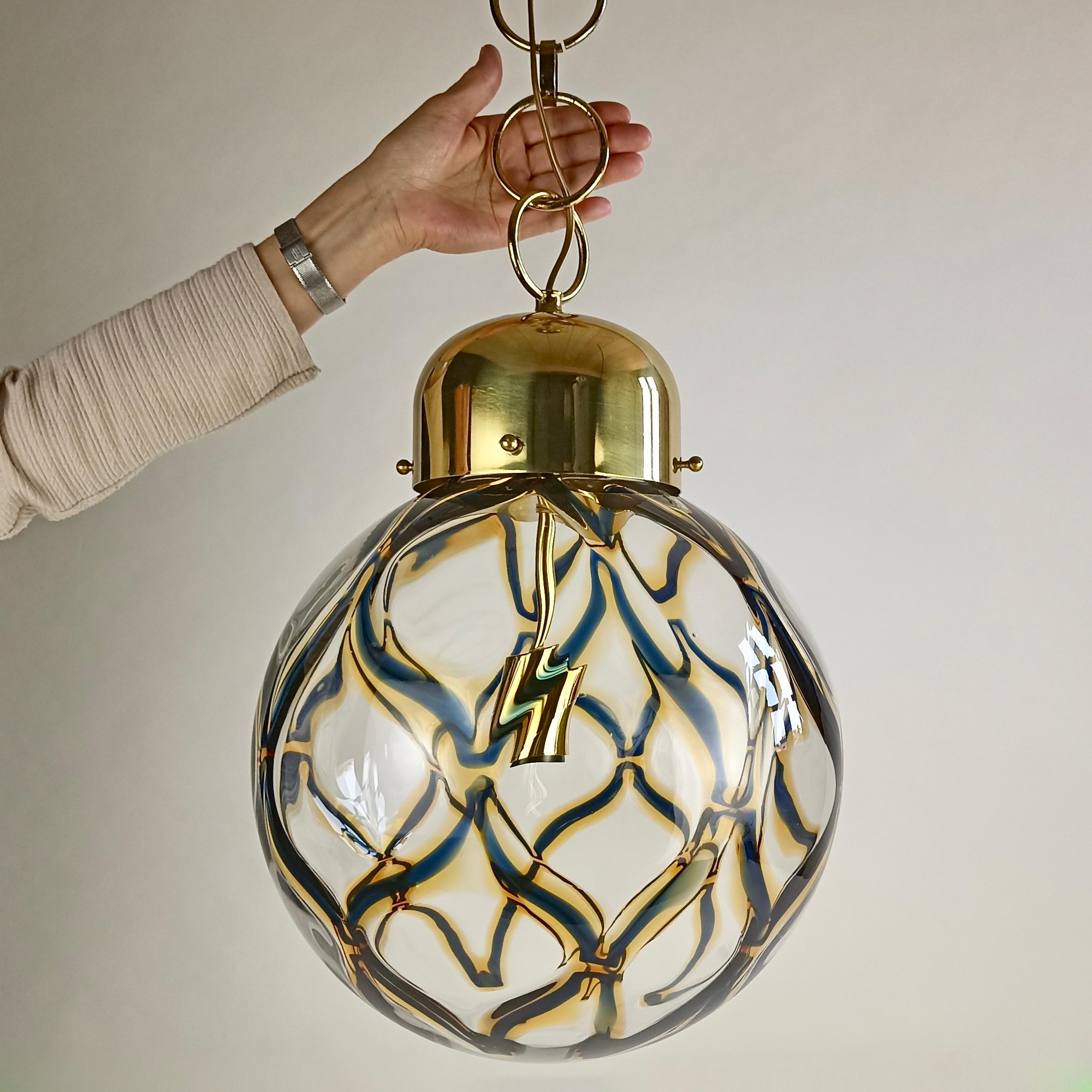 Toni Zuccheri Attributable Large Murano Art Glass Pendant Lamp. Italy, 1960s. 5