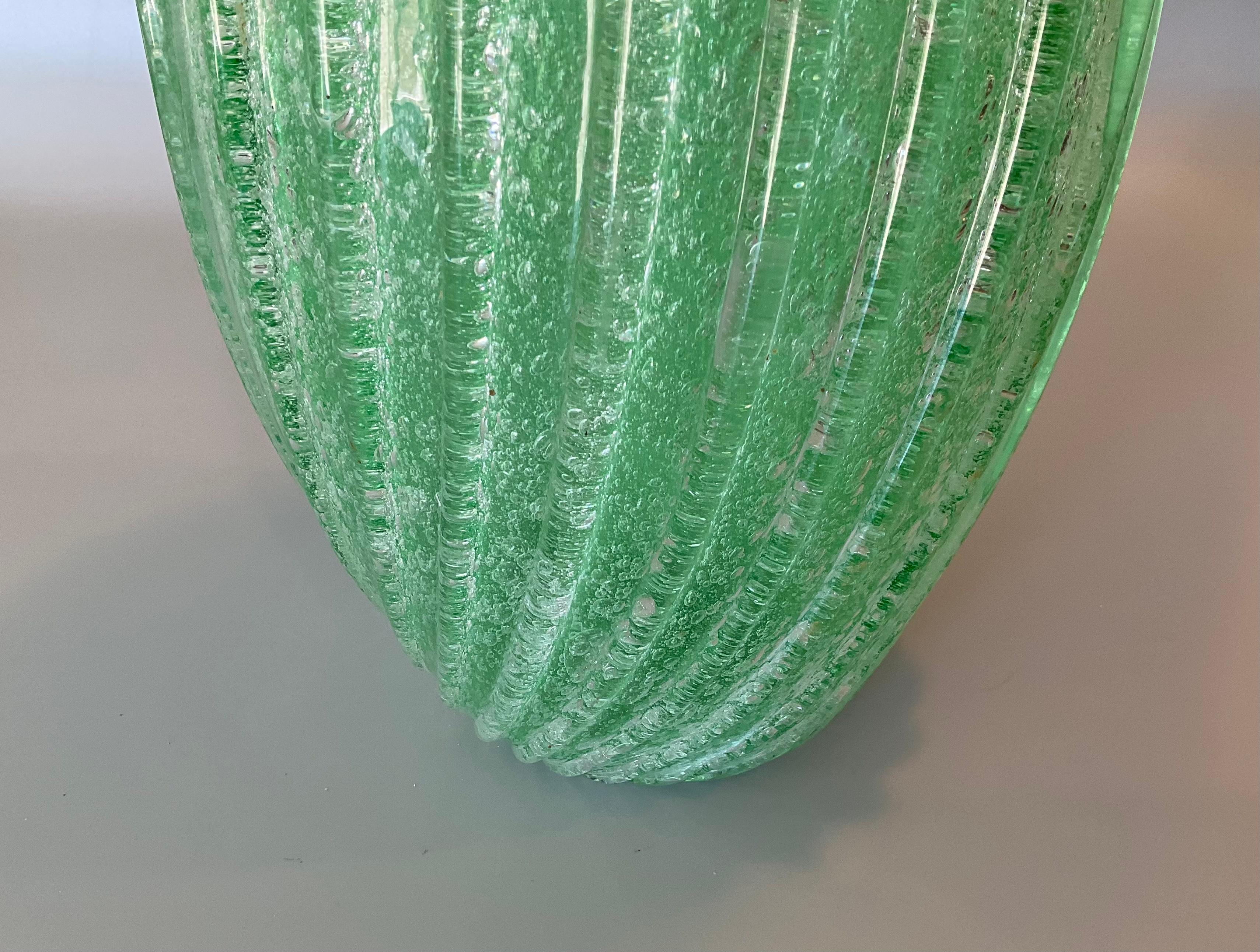 Large Murano Art Glass Vase in Green Pulegoso Glass with Ribbed Design Scalloped In Good Condition For Sale In Ann Arbor, MI
