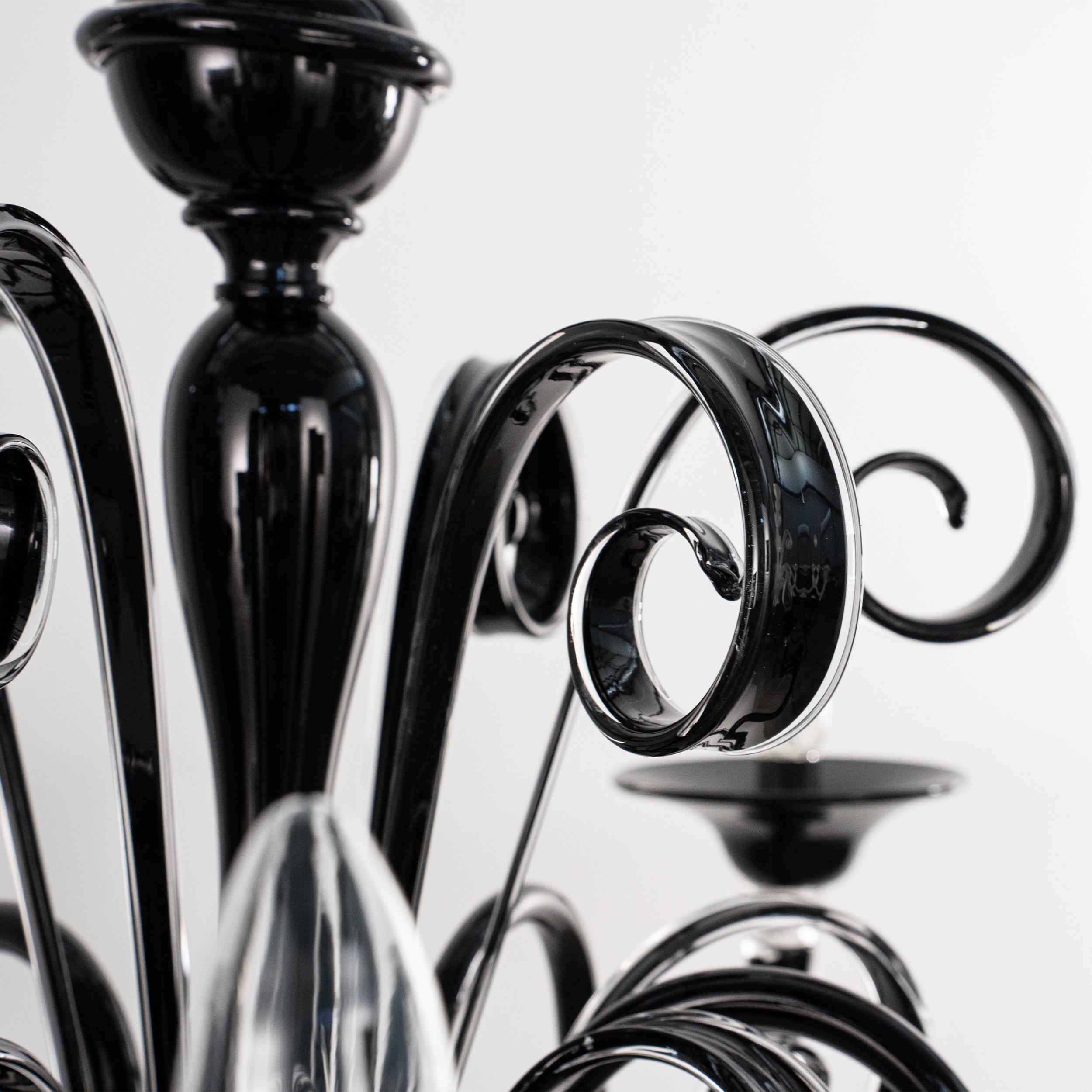 Large Murano Black glass chandelier 5 lights, Vintage Made in Italy in stock (Messing) im Angebot