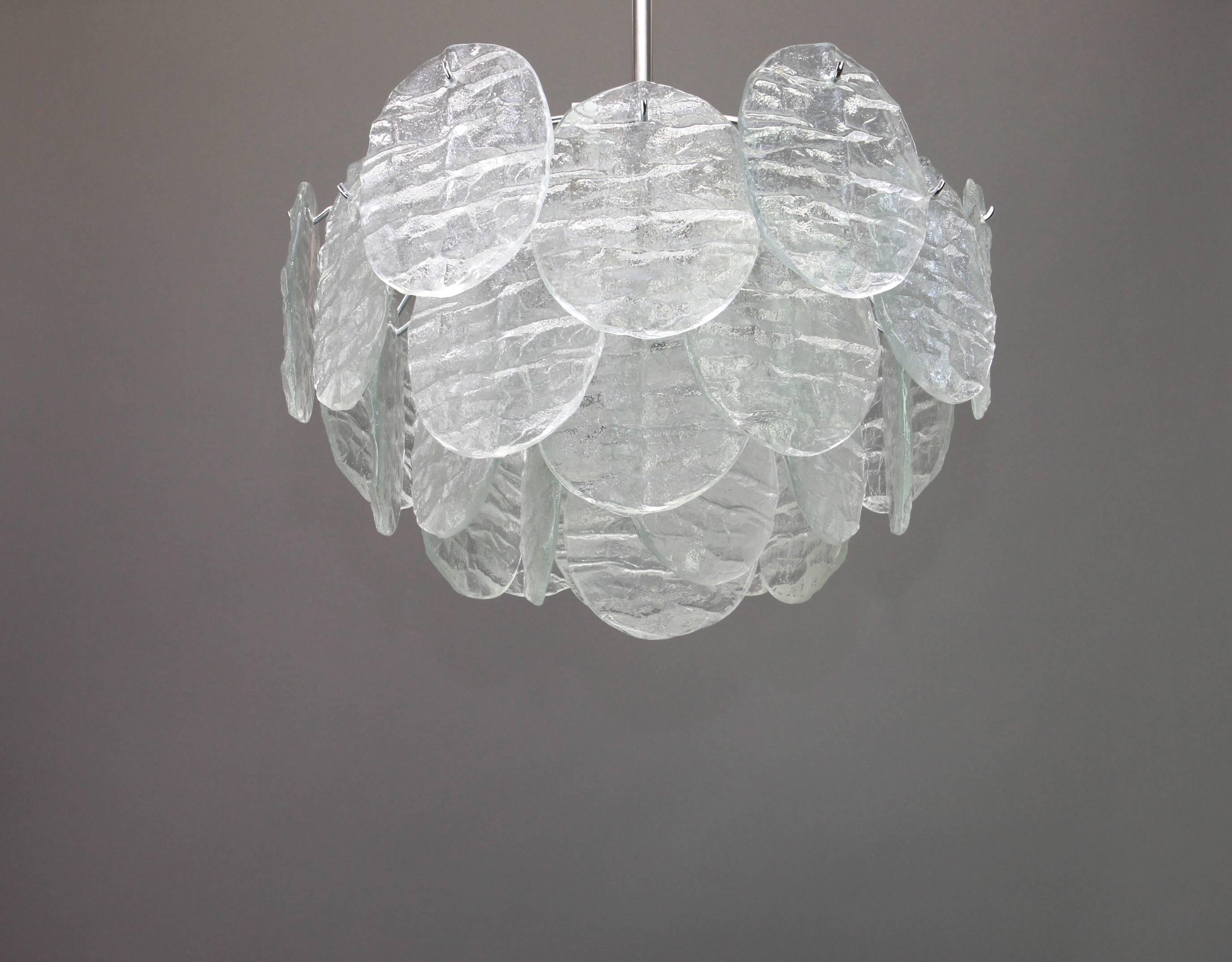 Large Murano Blatt Ice Glass Chandelier Leafs Form by Kalmar, Austria, 1960s In Good Condition In Aachen, NRW