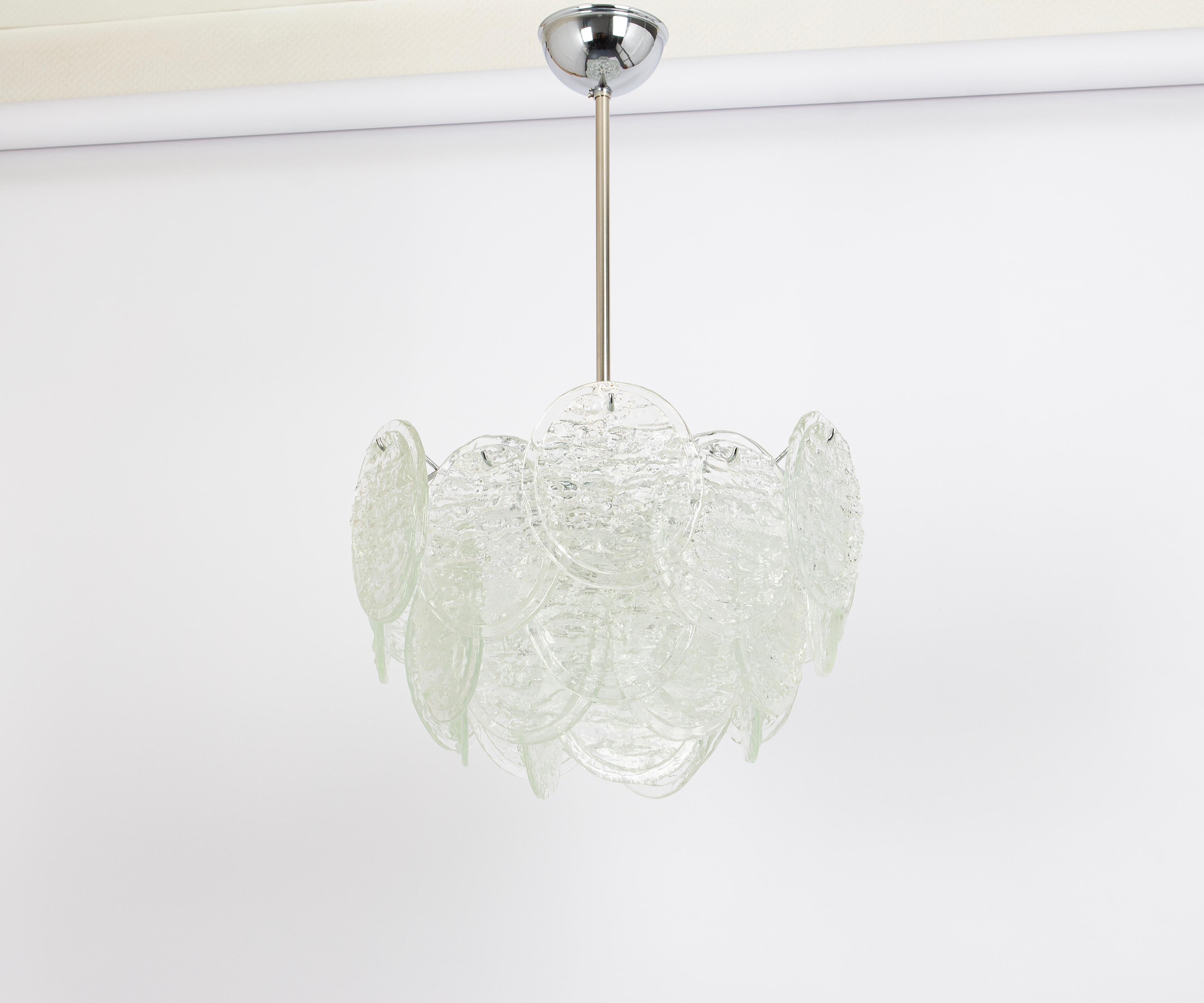 Grand lustre en verre de Murano Blatt en forme de feuilles de Kalmar, Autriche, années 1960 Bon état - En vente à Aachen, NRW