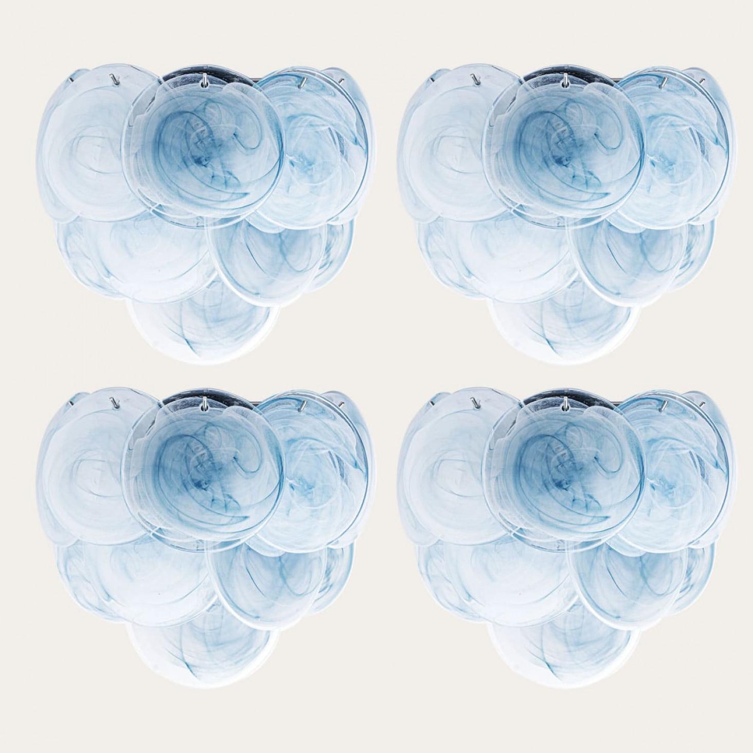 Mid-Century Modern Large Murano Blue Glass Discs and Brass Wall Lights, Italy en vente