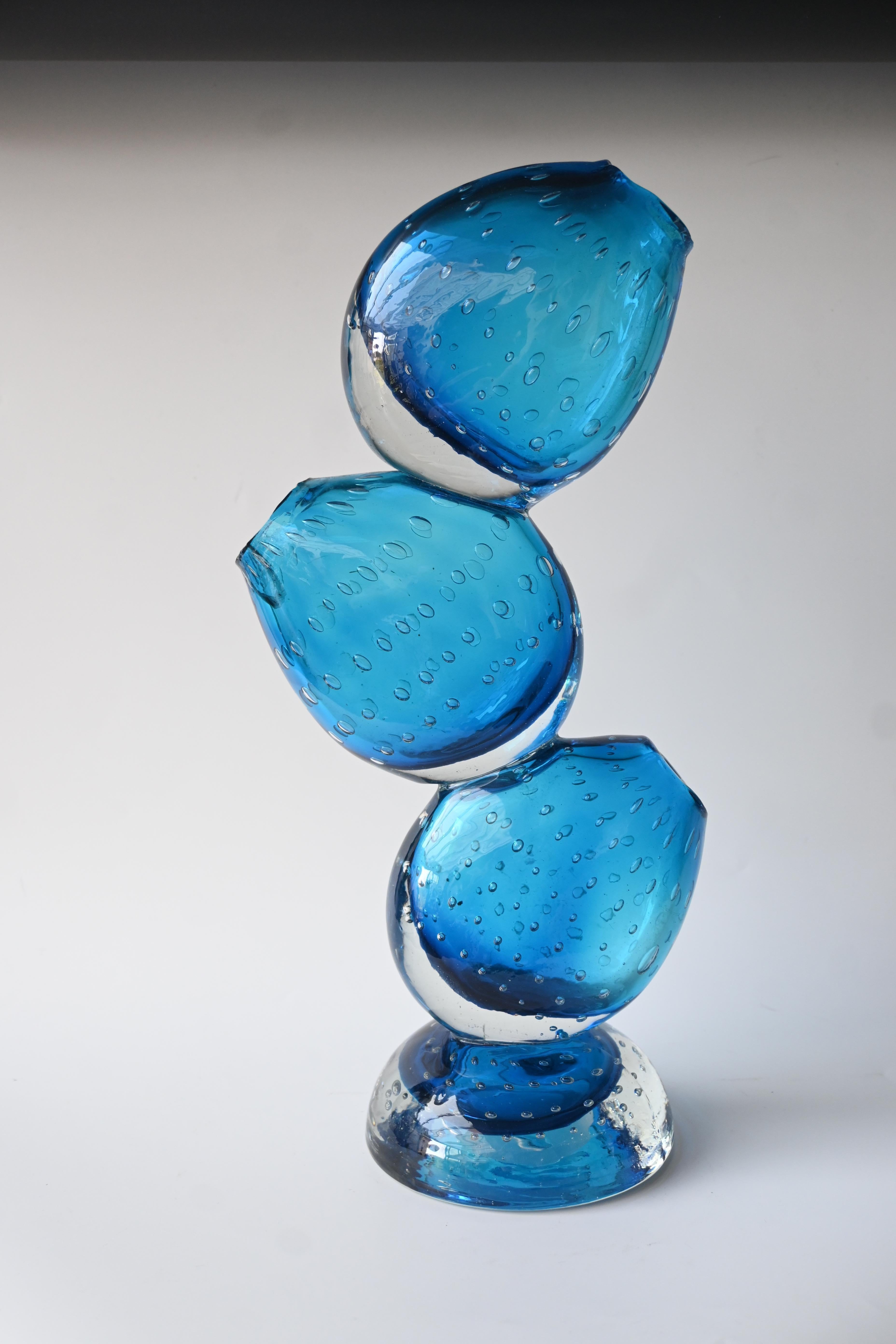Große Murano Bullicante Kunstglas-Skulptur Vase - Triple gestapelt Form. (Italienisch) im Angebot