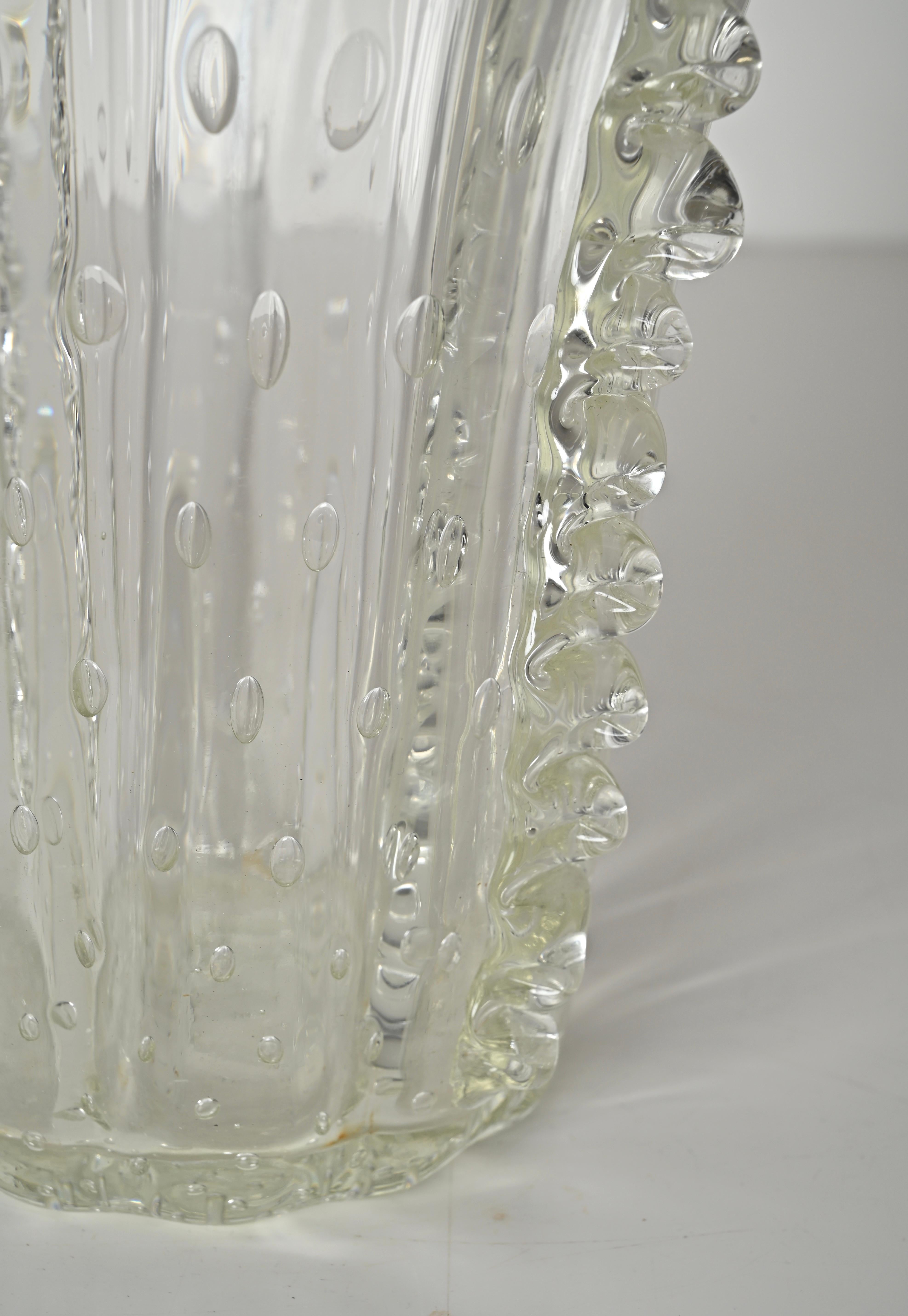 Große mundgeblasene Murano-Blumenvase „Bullicante“ aus geblasenem Glas von Barovier, Italien 1950er Jahre im Angebot 3