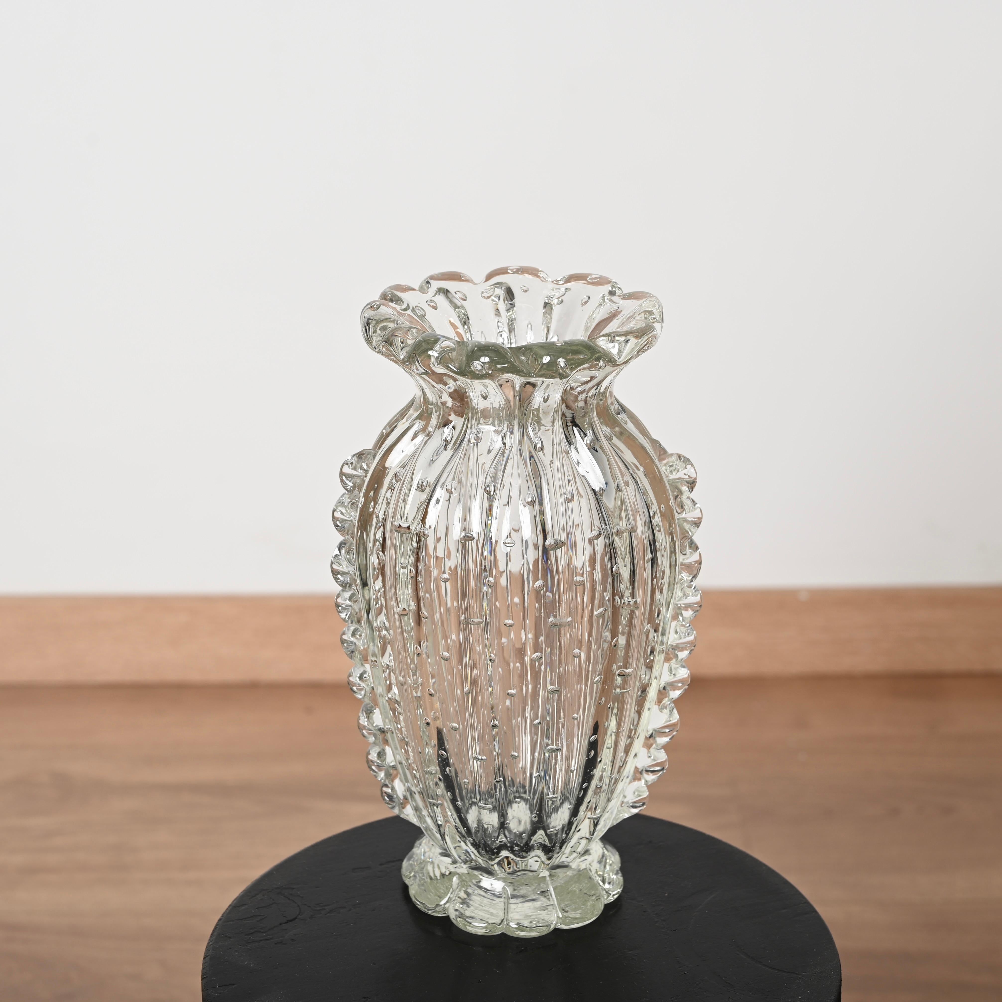 Große mundgeblasene Murano-Blumenvase „Bullicante“ aus geblasenem Glas von Barovier, Italien 1950er Jahre im Angebot 7