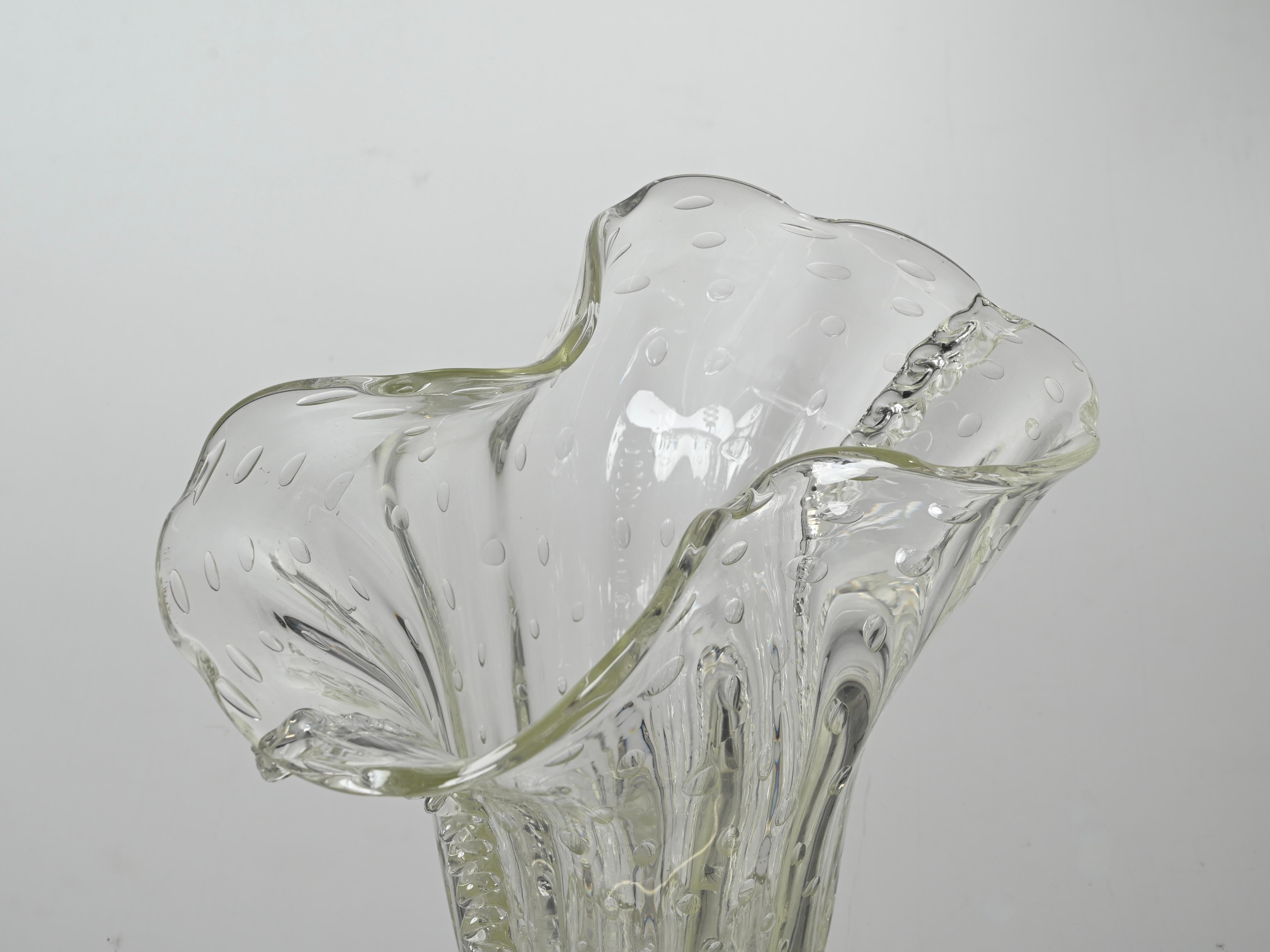 Große mundgeblasene Murano-Blumenvase „Bullicante“ aus geblasenem Glas von Barovier, Italien 1950er Jahre im Zustand „Gut“ im Angebot in Roma, IT