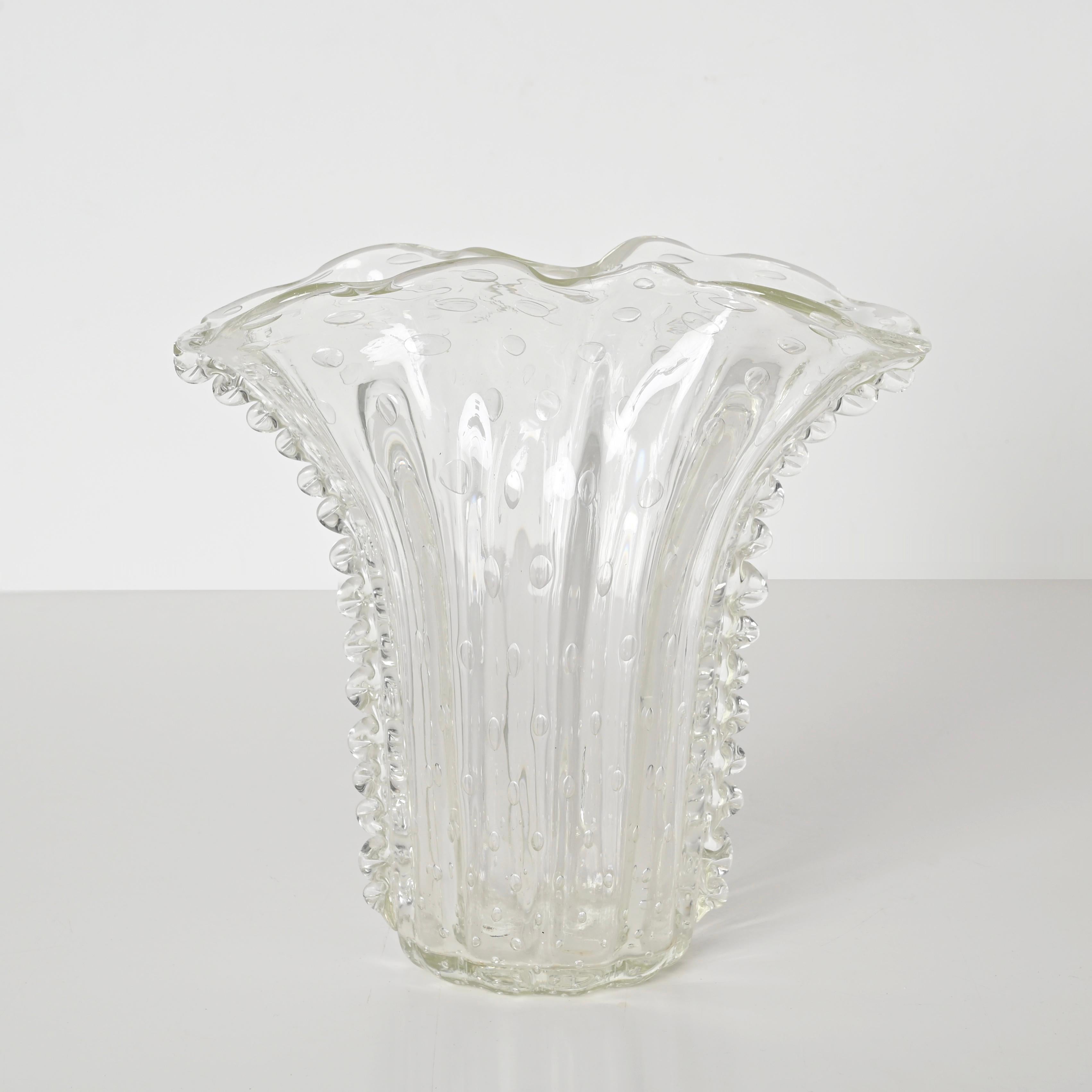 Große mundgeblasene Murano-Blumenvase „Bullicante“ aus geblasenem Glas von Barovier, Italien 1950er Jahre (20. Jahrhundert) im Angebot