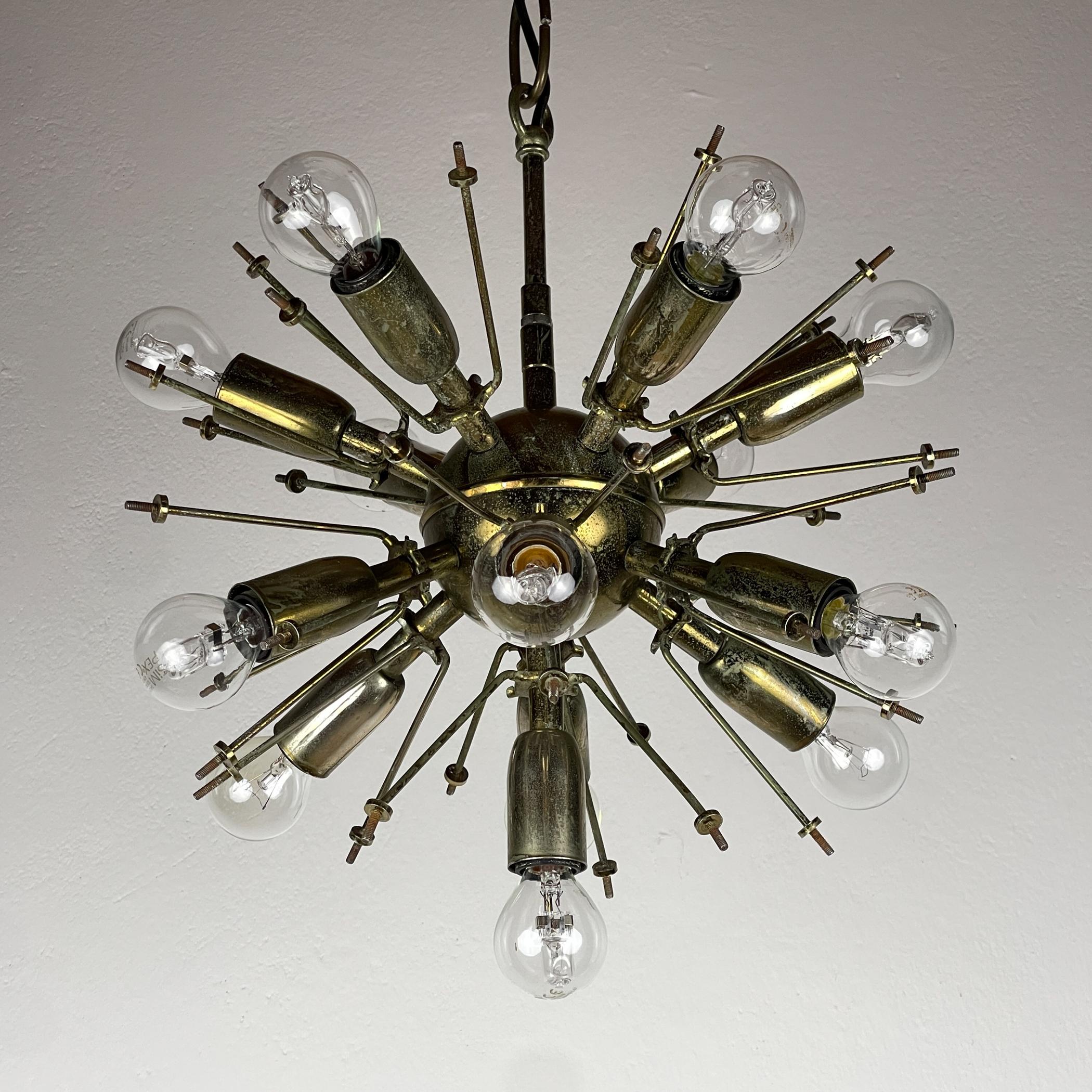 Gran araña de Murano Flower Sputnik de Paolo Venini para VeArt, Italia, años 60 en venta 7