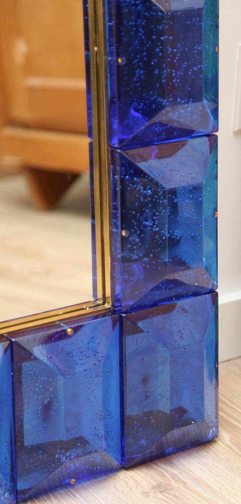 XXIe siècle et contemporain Grand verre de Murano bleu cobalt à motif de diamants, en stock en vente