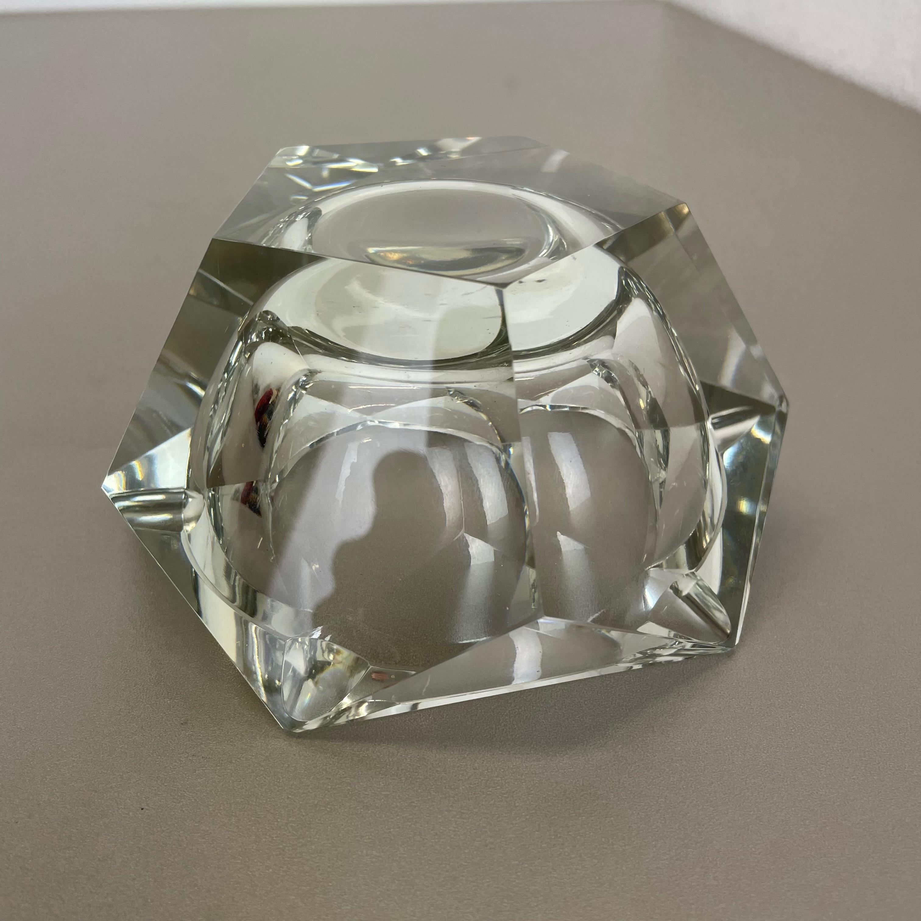 Large Murano Faceted Diamond Lucid Bowl Ashtray Element, Italy, 1970s For Sale 9