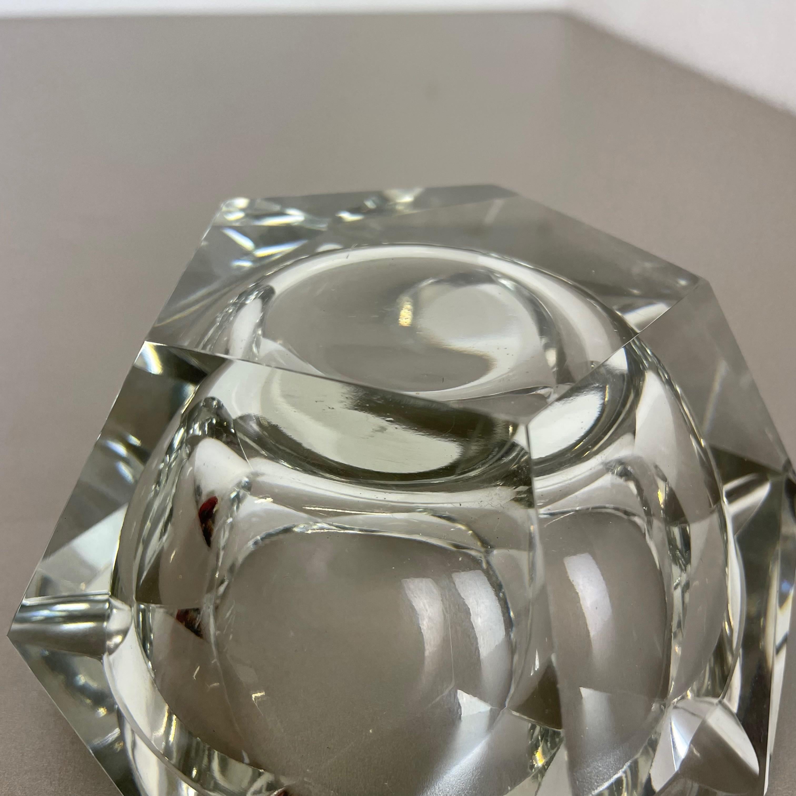 Large Murano Faceted Diamond Lucid Bowl Ashtray Element, Italy, 1970s For Sale 10