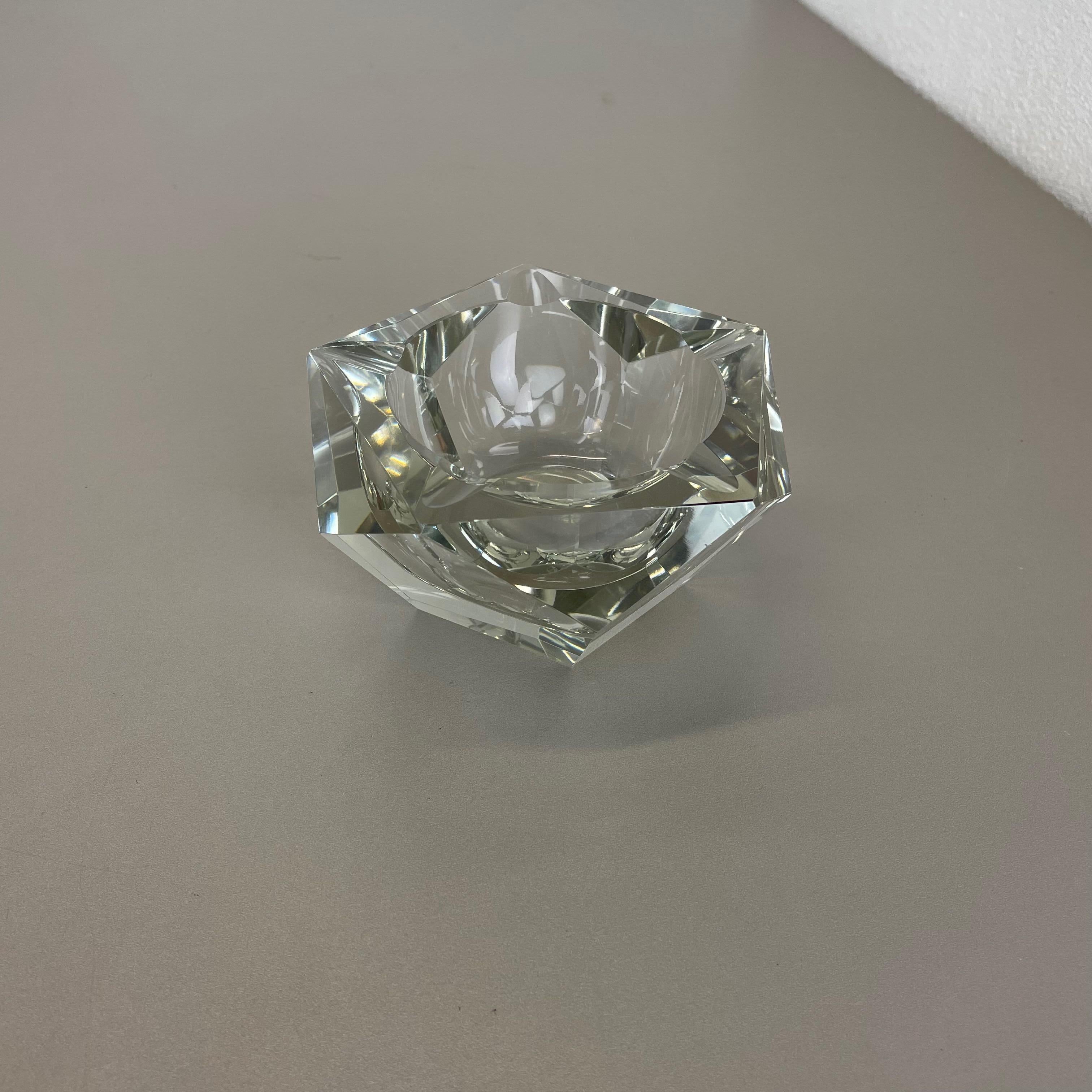 Mid-Century Modern Large Murano Faceted Diamond Lucid Bowl Ashtray Element, Italy, 1970s For Sale