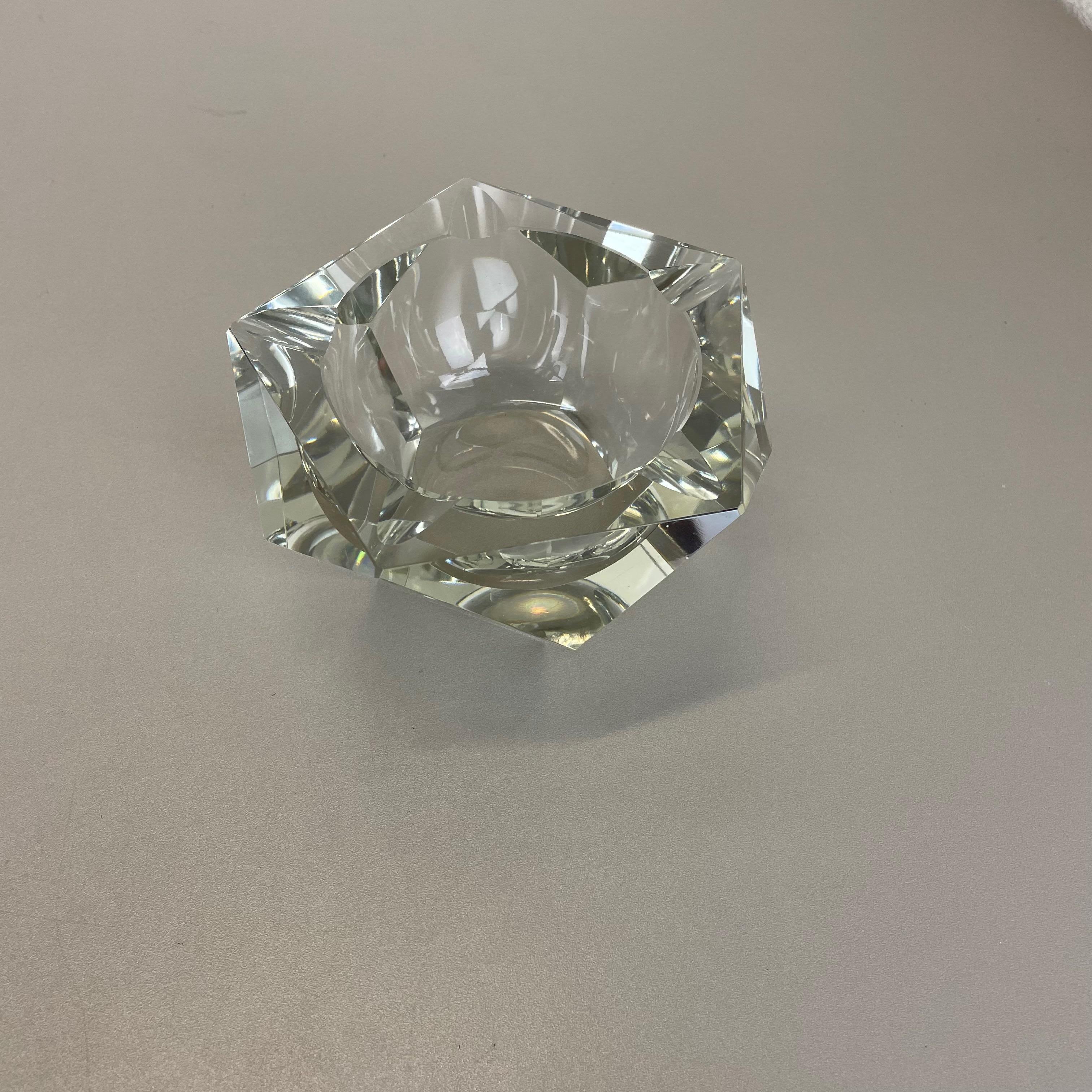 Italian Large Murano Faceted Diamond Lucid Bowl Ashtray Element, Italy, 1970s For Sale