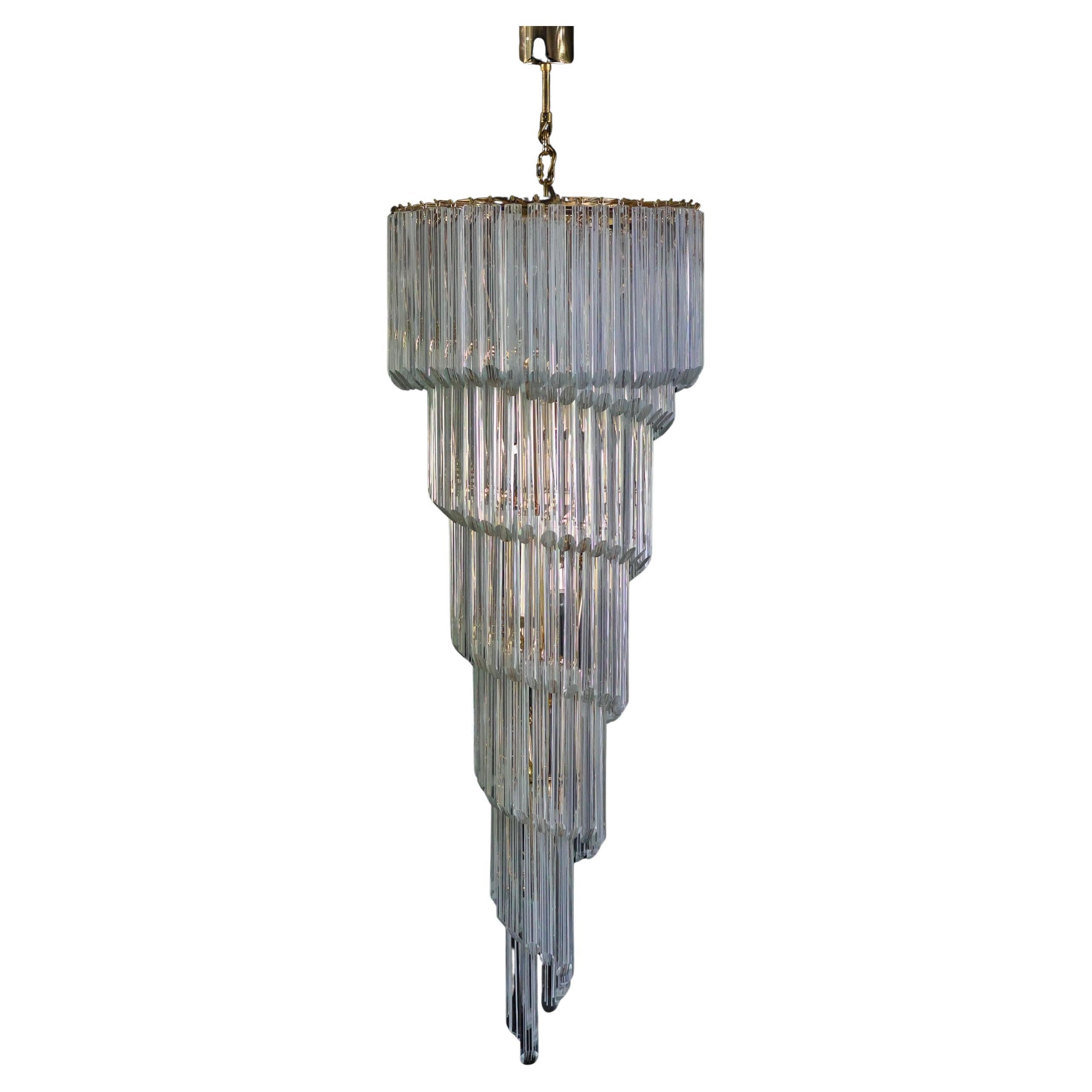 Ottone Grande lampadario a spirale in vetro di Murano Filigrana - Opulenza italiana di metà secolo in vendita
