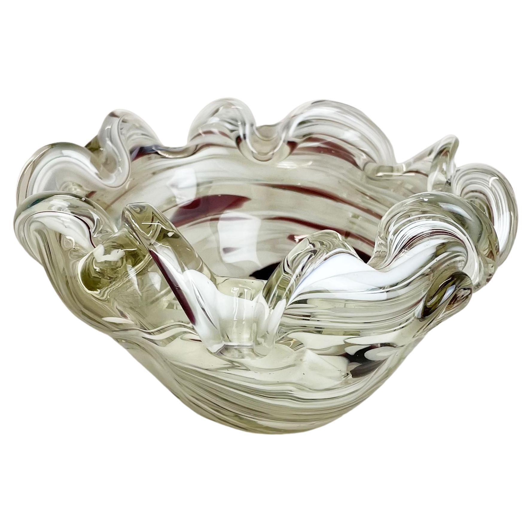 Large Murano Glass 1, 1kg "FLORAL" Bowl Element Shell Ashtray Murano, Italy 1970s