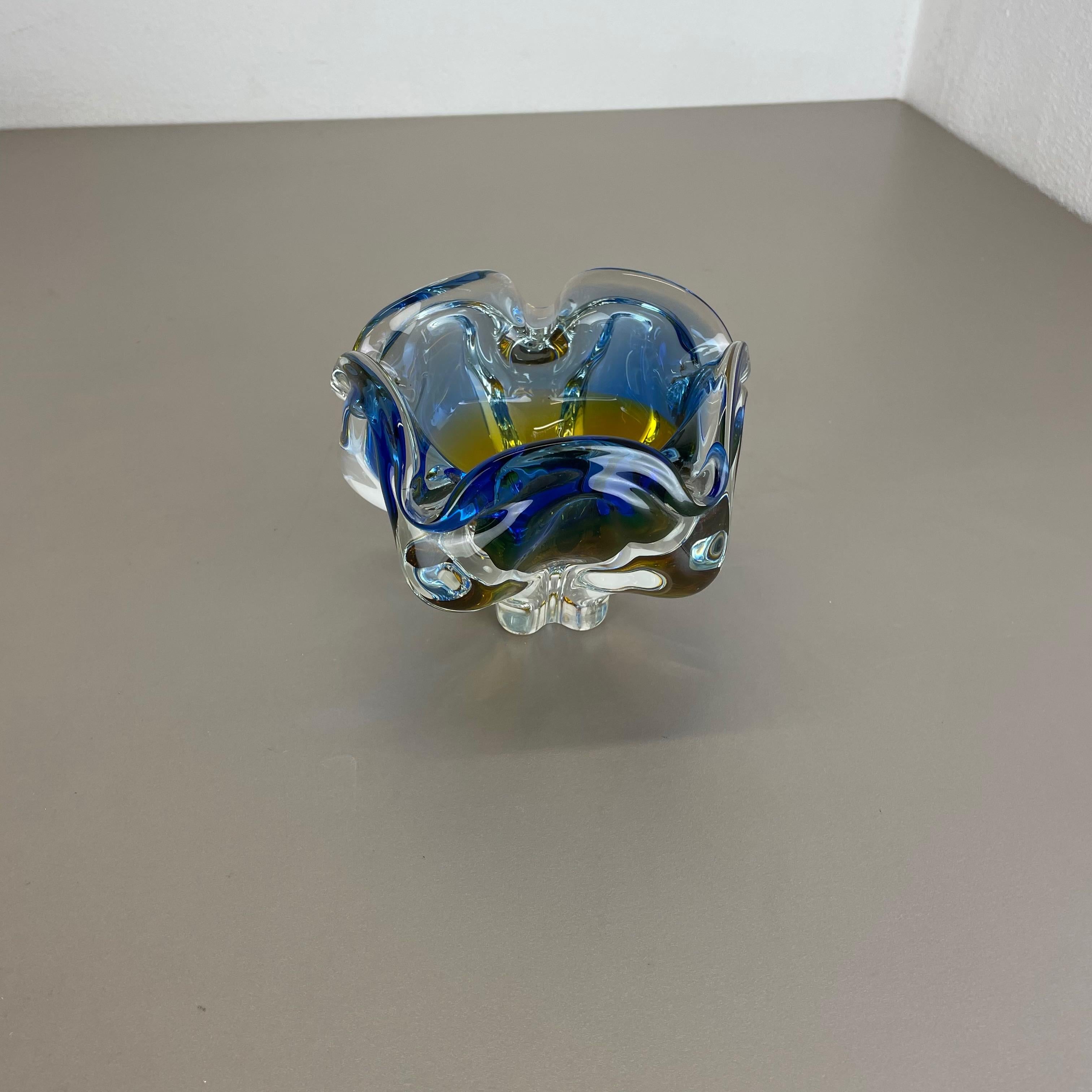 Mid-Century Modern Large Murano Glass 1, 4Kg 