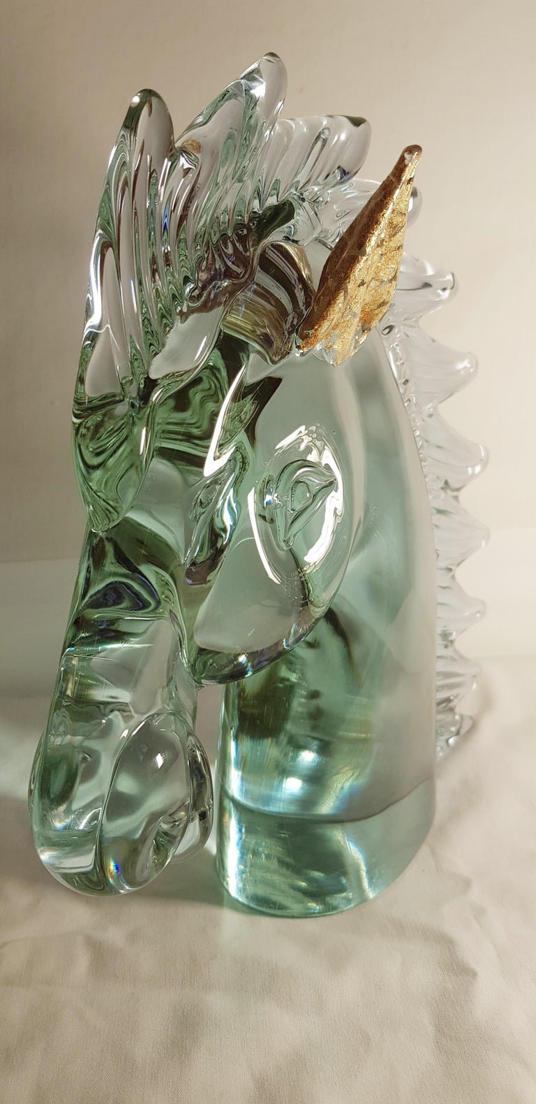 Large Murano Glass Alexandrit Neodymium Horse Head Signed  In Excellent Condition For Sale In Grantham, GB