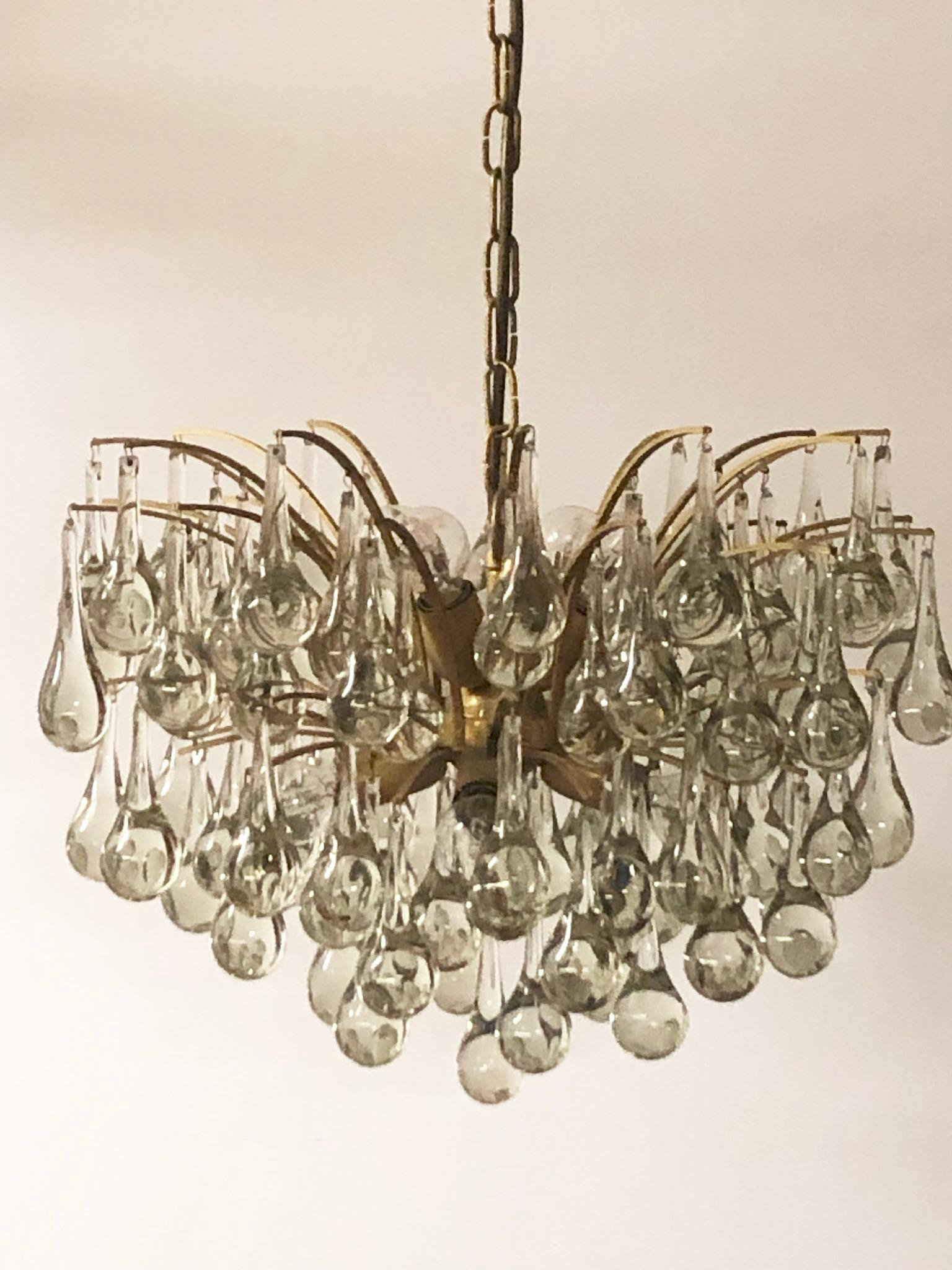 Large Murano Glass and Brass Tear Drop Chandelier by E. Palme, circa 1970s For Sale 1