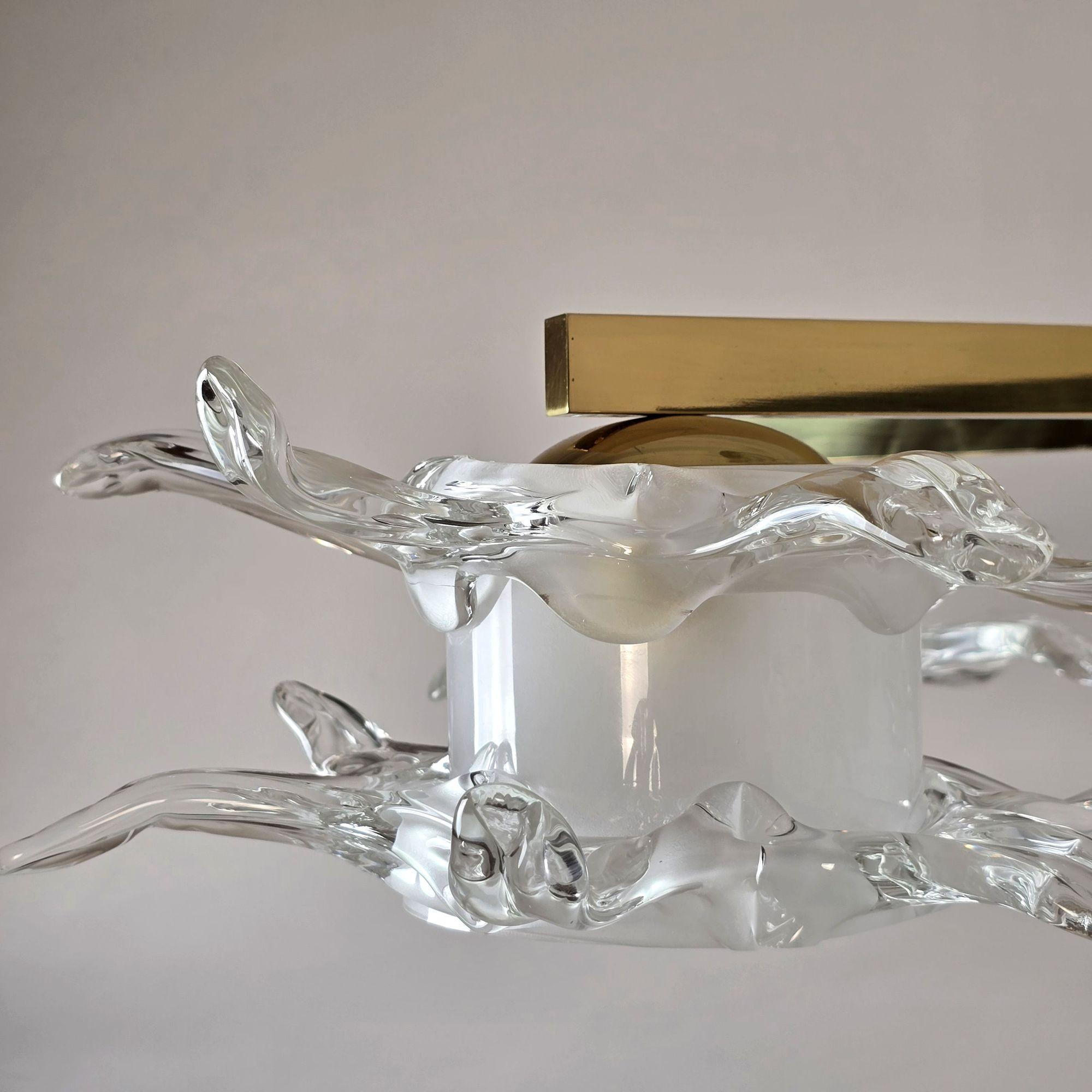 Grand lustre en verre de Murano et laiton en vente 4