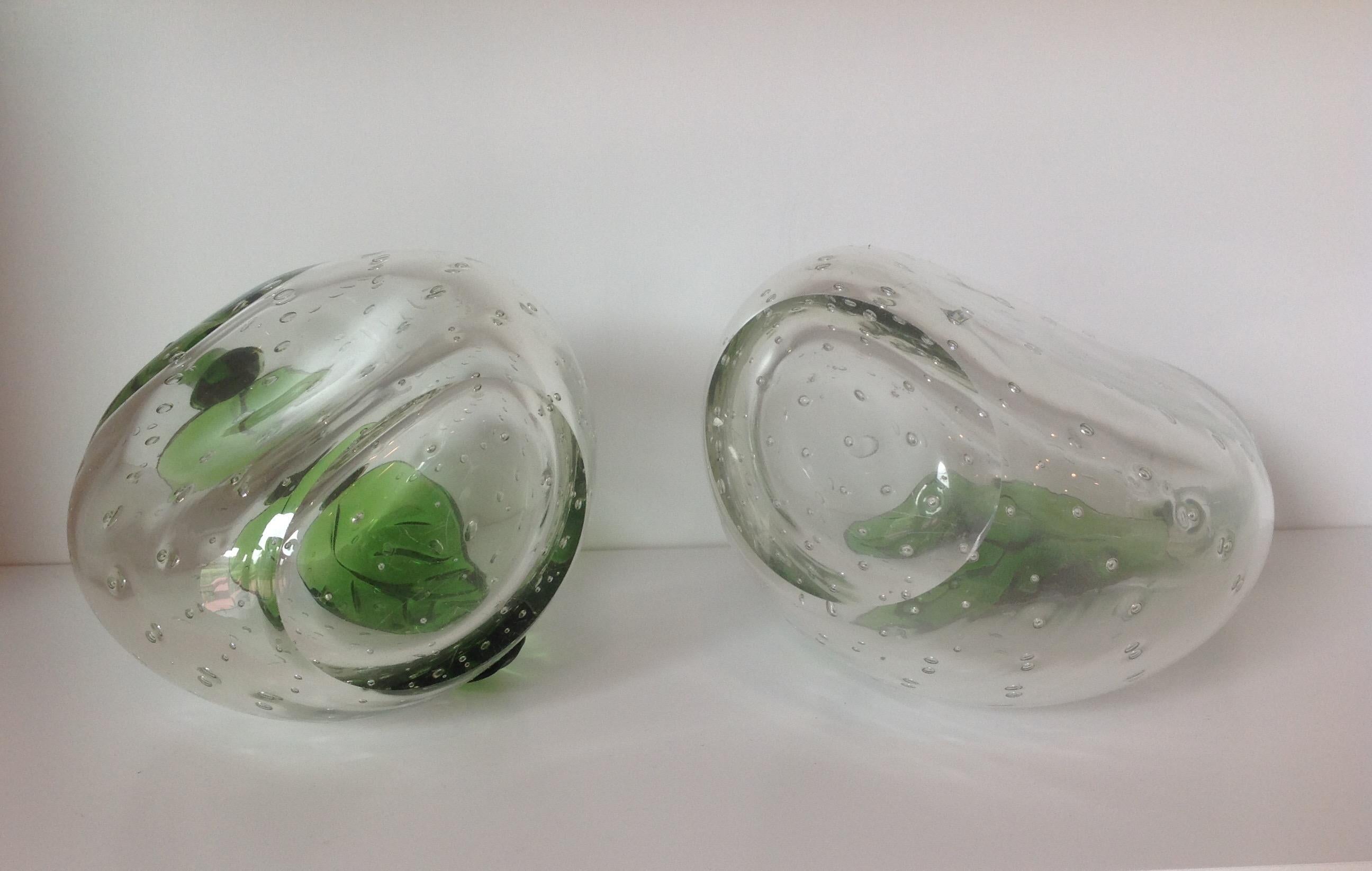 Large Murano Glass Apple and Pear Bookends with Controlled Bubbles In Good Condition For Sale In Keego Harbor, MI